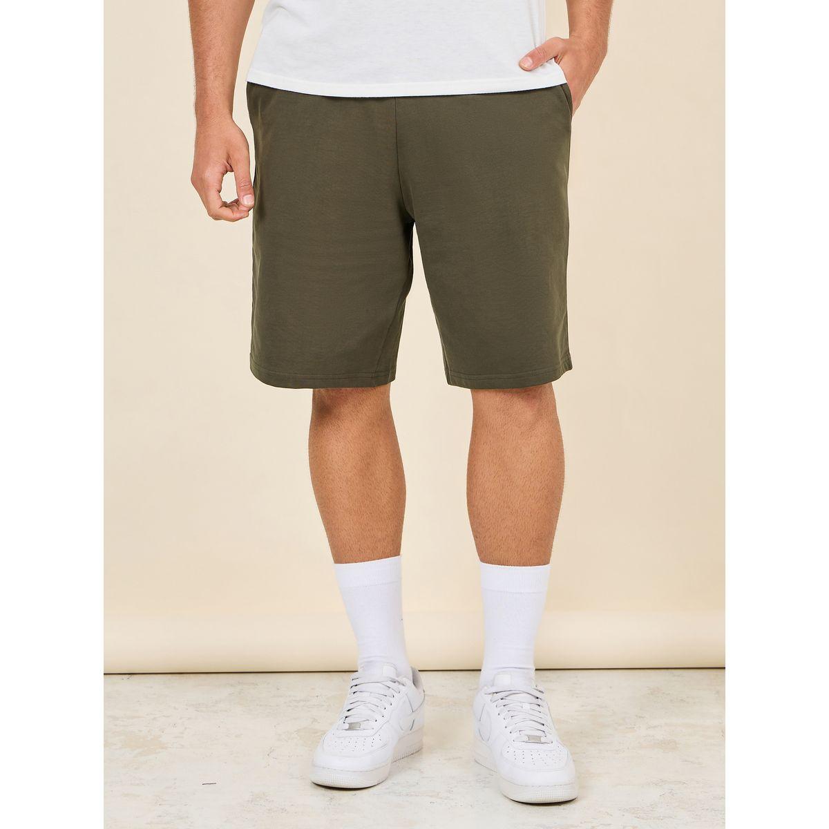 Styli Oversized Solid Shorts with Drawstring Waistband-men-clothing-bottoms-shorts-image-1