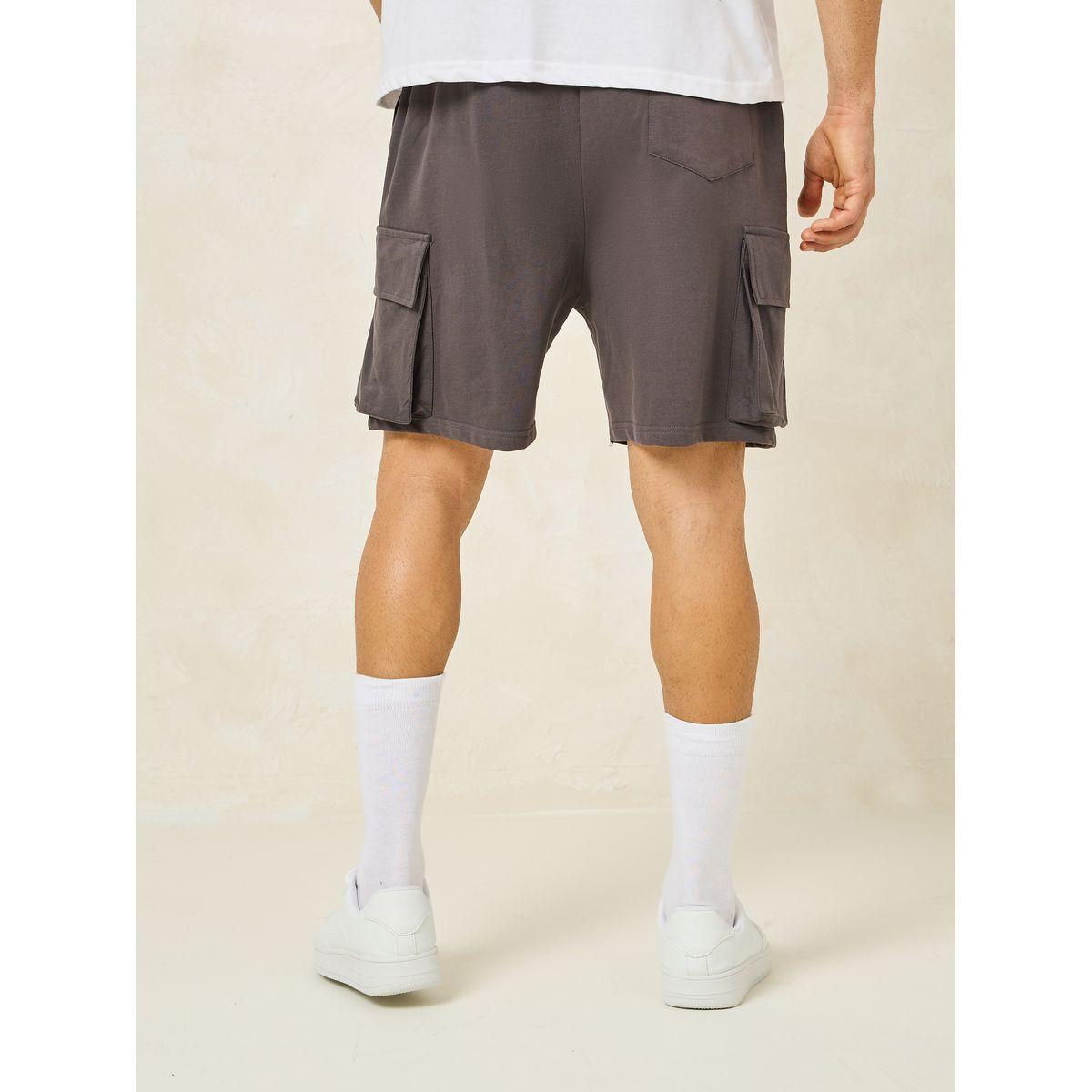 Styli Oversized Basic Knit Cargo Shorts-men-clothing-bottoms-shorts-image-4