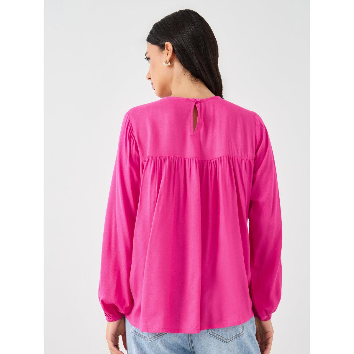 بلوزة بتفاصيل مُطرزة وقصة مريحة-women-clothing-shirtsandblouses-blouses-image-5