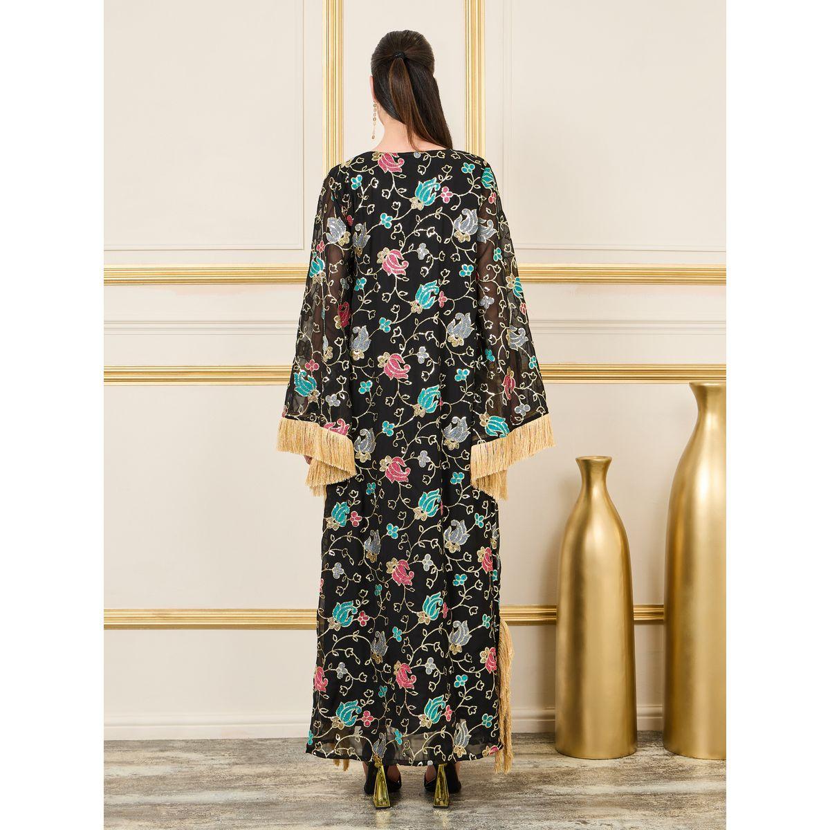 جلابية بتفاصيل مُطرّزة بزهور مع شراشيب ماكسيم كرييشن × ستايلي-women-arabicclothing-jalabiyas-image-4