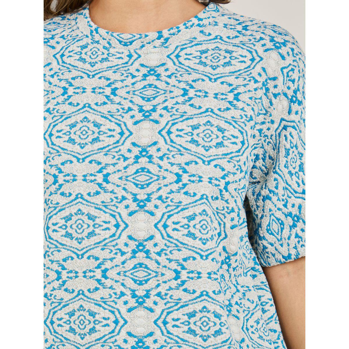 تيشيرت بتفاصيل بارزة الملمس-women-clothing-tshirts-image-3