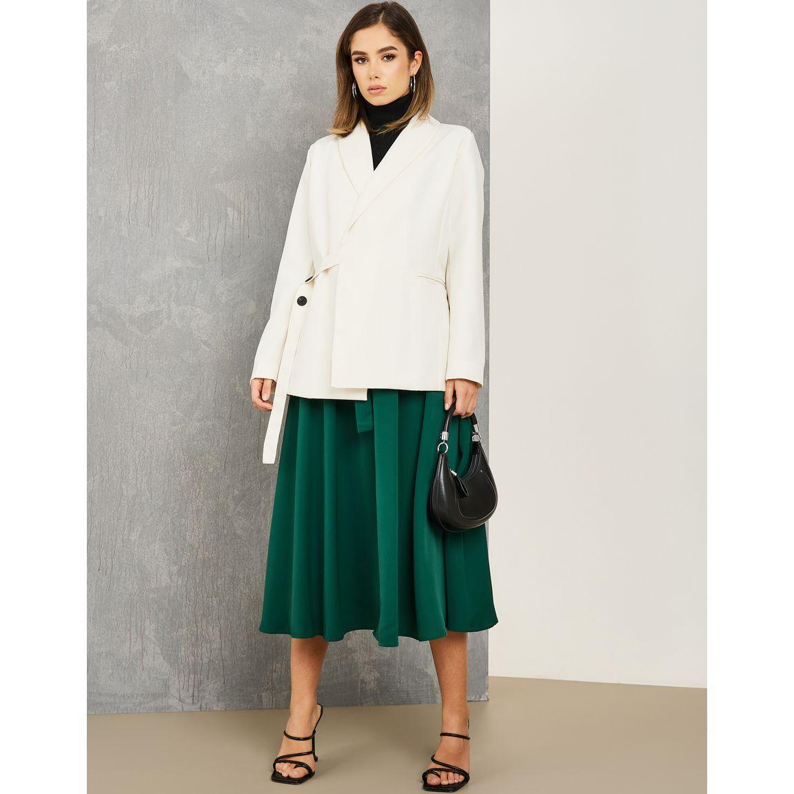 بليزر بنمط لف وأزرار-women-clothing-coatsandjackets-blazers-image-2