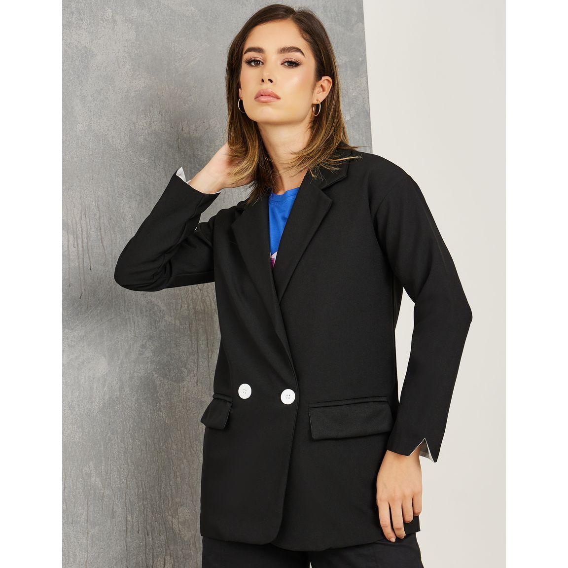بليزر بتفاصيل جيوب وأزرار-women-clothing-coatsandjackets-blazers-image-1