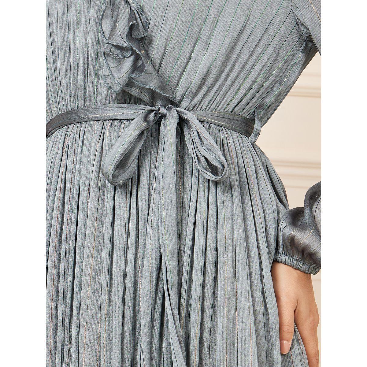فستان ميدي مخطط بنسيج لوريكس مع كشكش-women-clothing-dresses-image-3