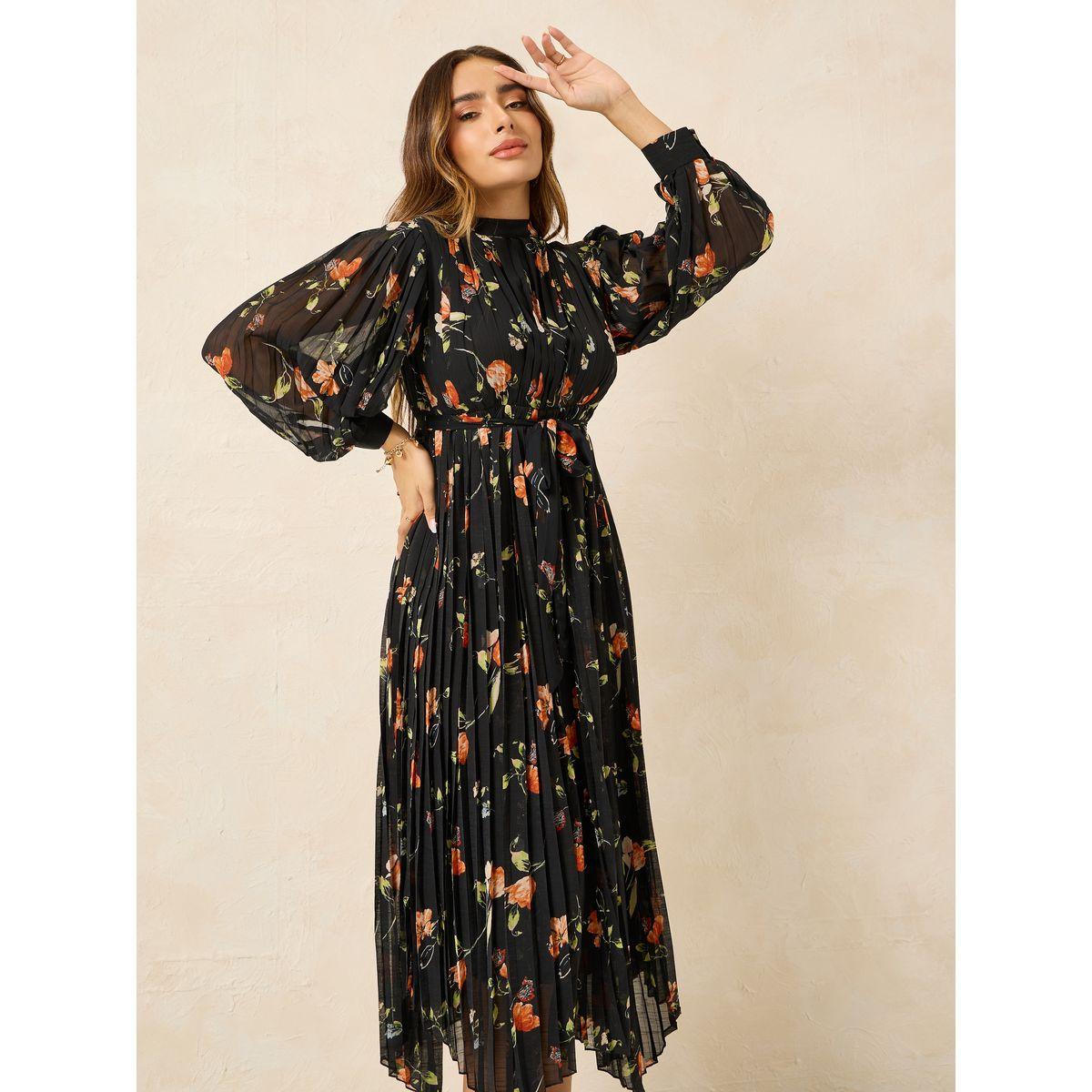 Styli Pleated Asymmetric Hem Midi Dress-women-clothing-dresses-image-2