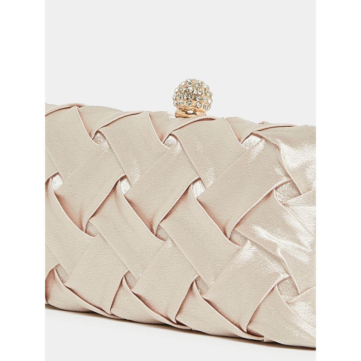 شنطة بلا يد بتفاصيل كروس بارزة الملمس-women-bagsandwallets-handbags-image-2