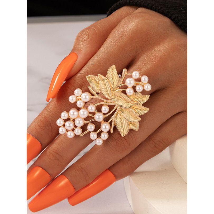 خاتم عصري-women-watchesandjewellery-jewellery-rings-image-2