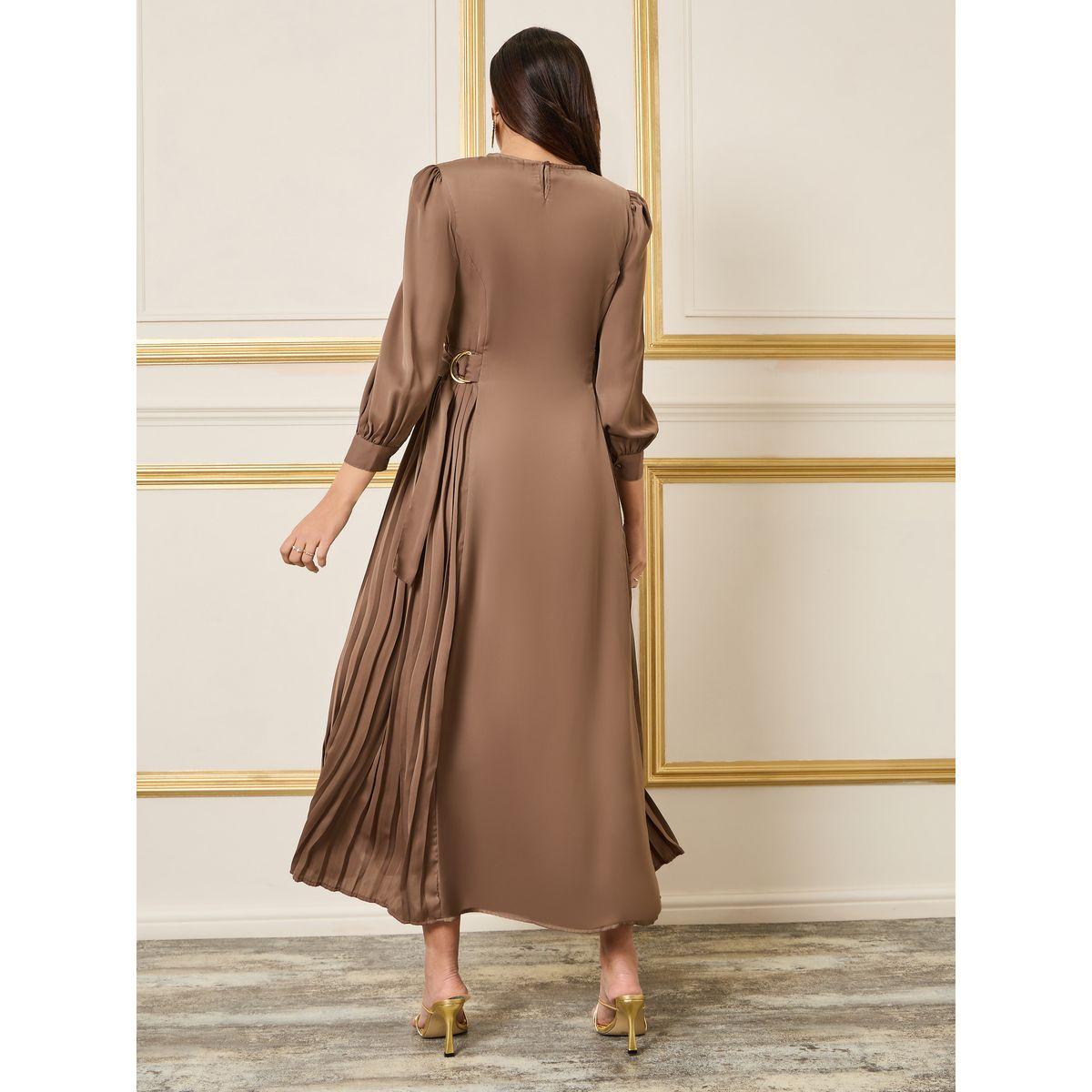 Styli Pleat Detail Side Buckle Tie Maxi Dress-women-clothing-dresses-image-4