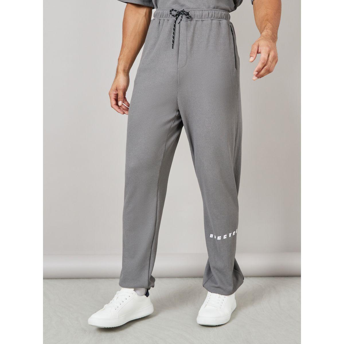 جوغر واسع محبوك بنمط وافل-men-clothing-bottoms-joggers-image-2