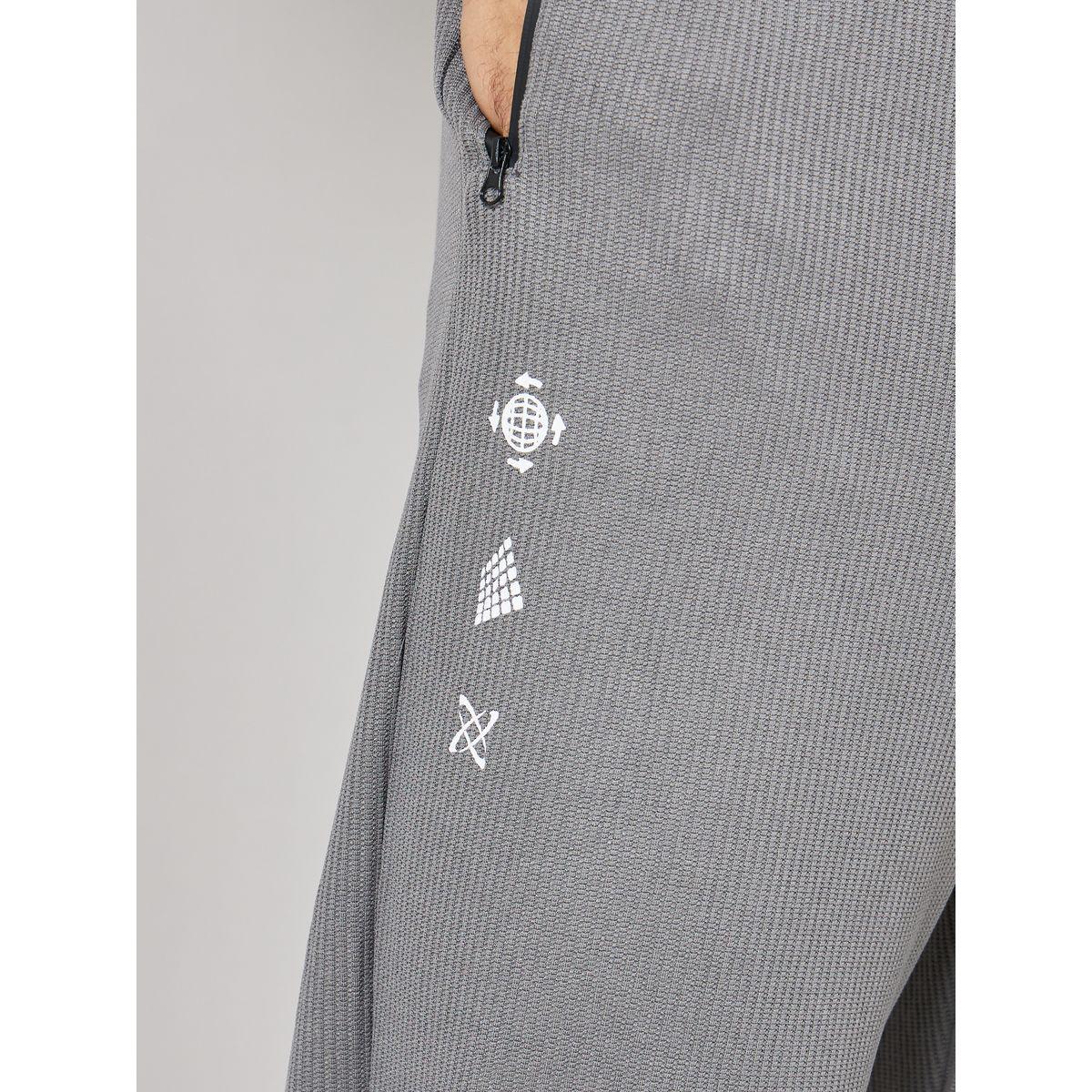 جوغر واسع محبوك بنمط وافل-men-clothing-bottoms-joggers-image-3