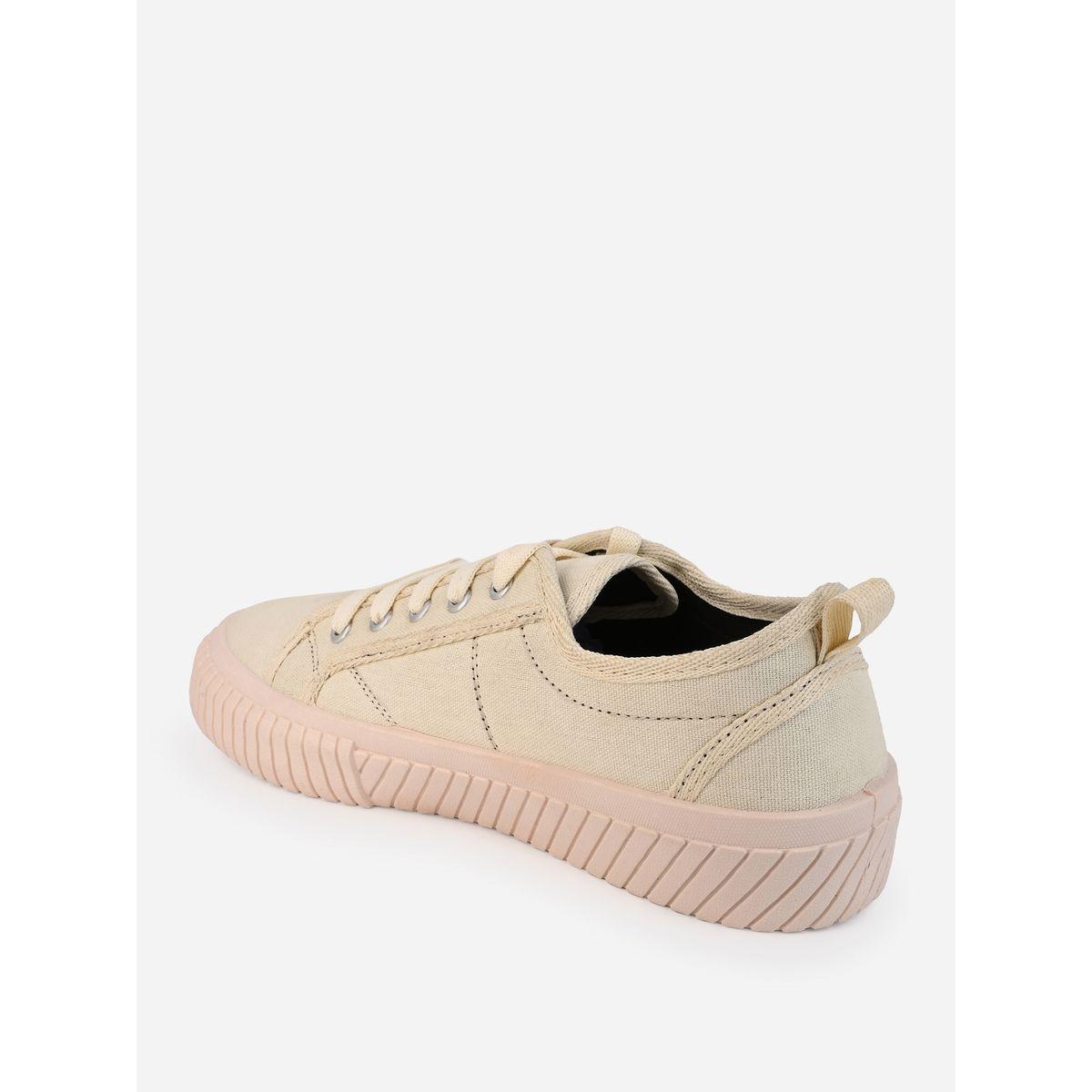 Styli Contrast Stitch Casual Canvas Lace Up Sneakers-men-shoes-loafersandmoccasins-image-4