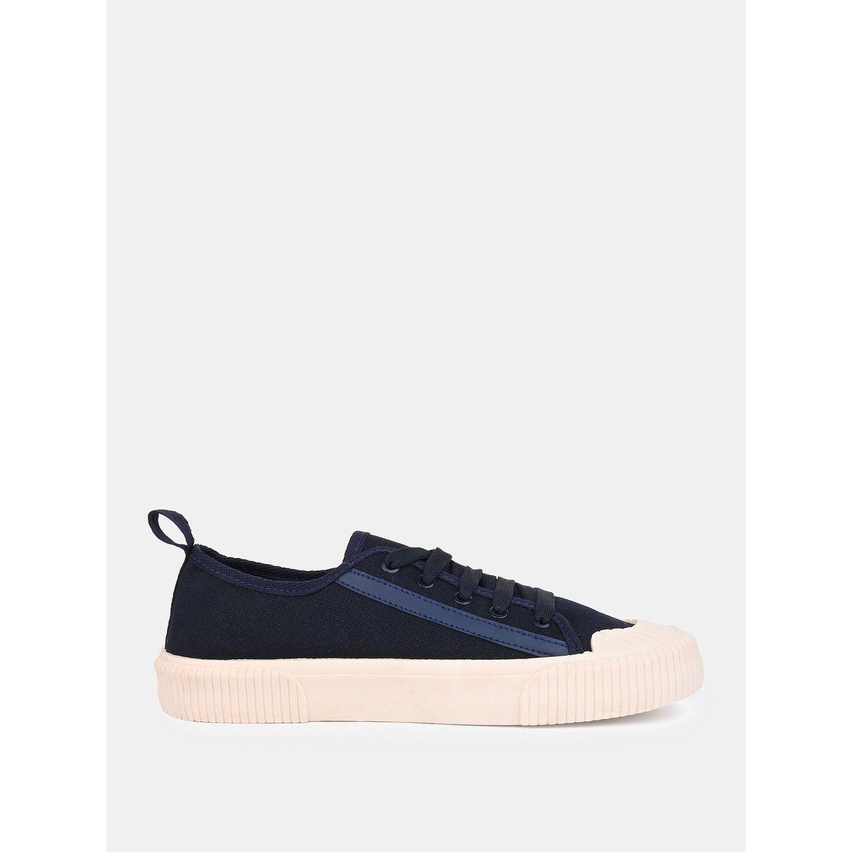 Styli Tape Detail Canvas Lace Up Sneakers-men-shoes-sneakers-image-4