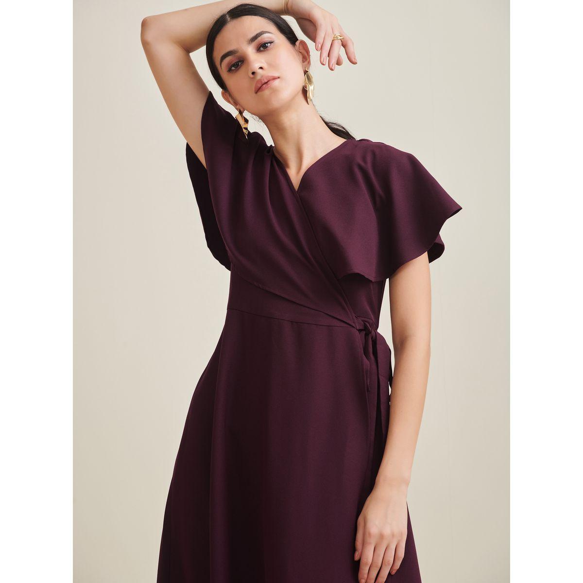 فستان طويل بنمط لف واكمام كيب فِميلا × ستايلي-women-clothing-dresses-image-2