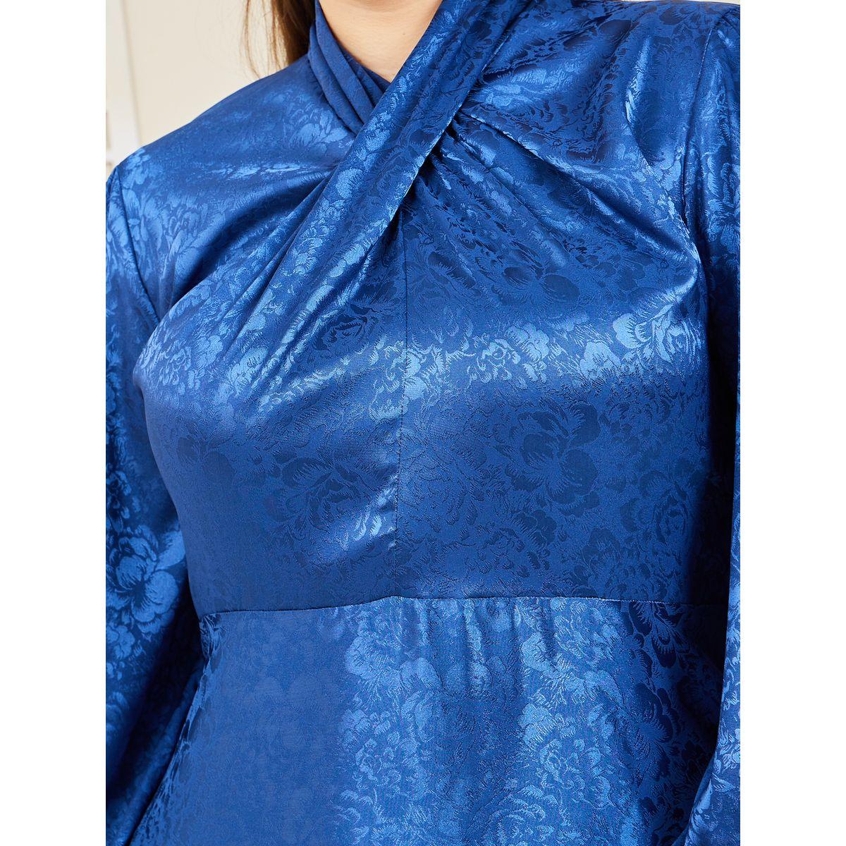 فستان ميدي ساتان بمقاس كبير وتفاصيل جاكار-women-clothing-dresses-image-3