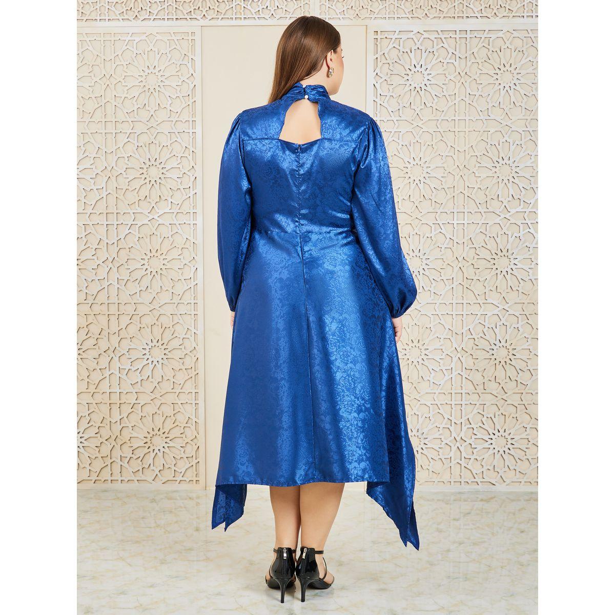 فستان ميدي ساتان بمقاس كبير وتفاصيل جاكار-women-clothing-dresses-image-4