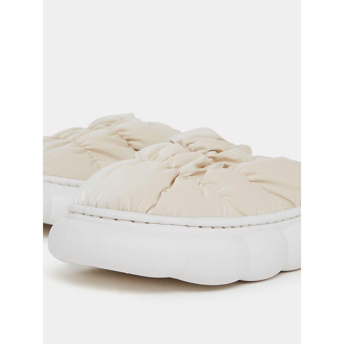 شبشب غرفة نوم مزين بفرو صناعي-women-shoes-bedroomslippers-image-3