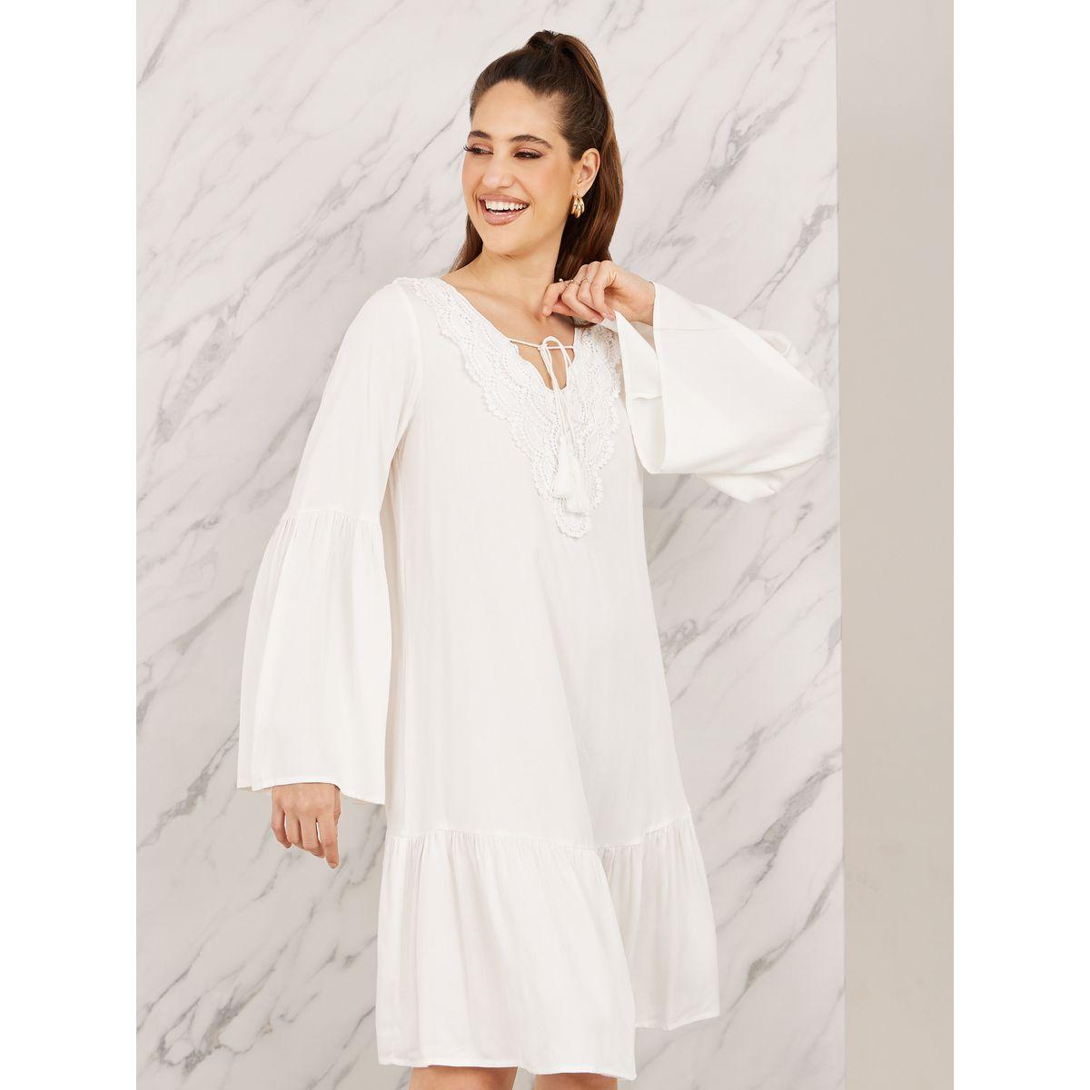 فستان بطول الركبة مع ياقة باربطة ودانتيل-women-clothing-dresses-image-2