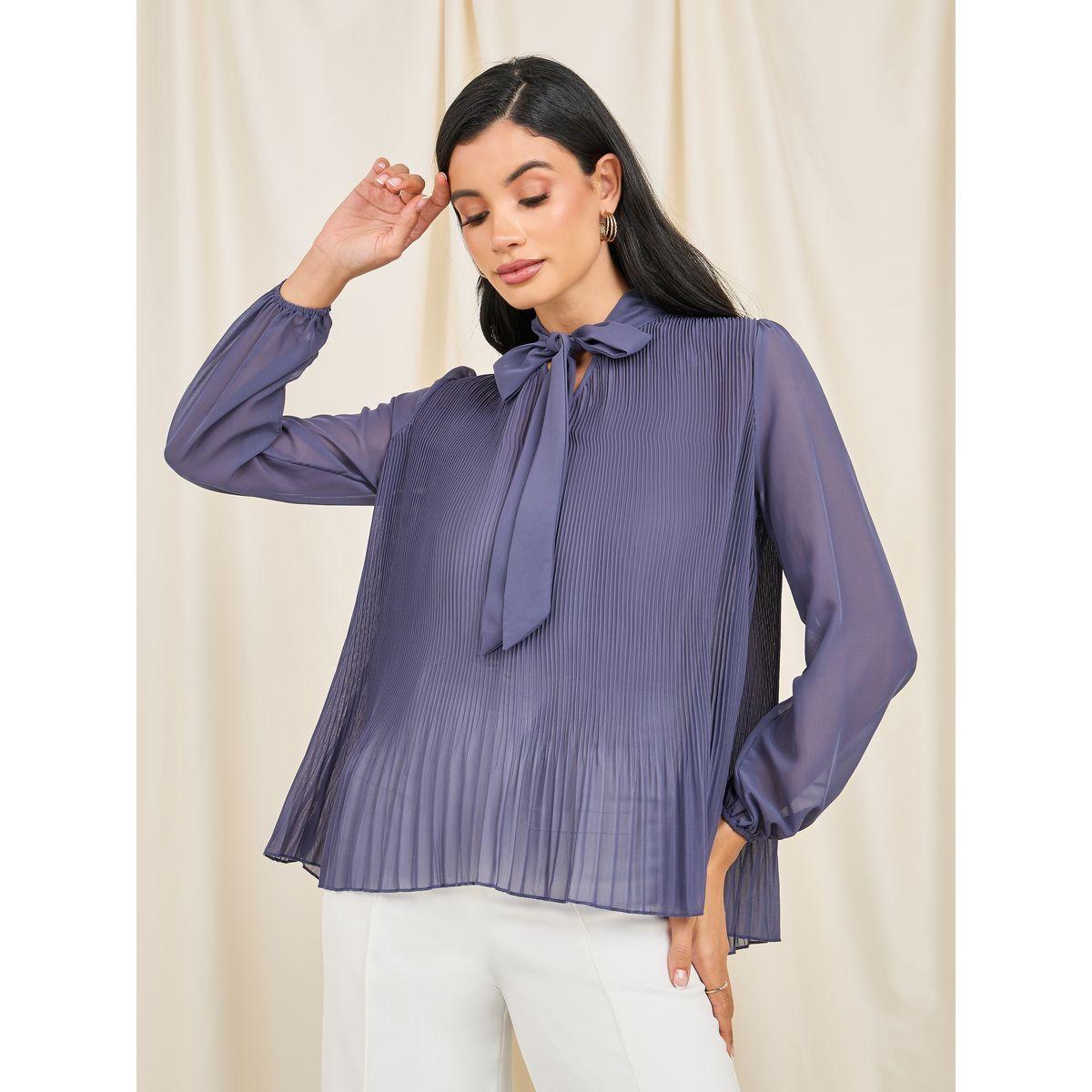 بلوزة بتفاصيل كسرات مع ياقة بأربطة-women-clothing-shirtsandblouses-blouses-image-1