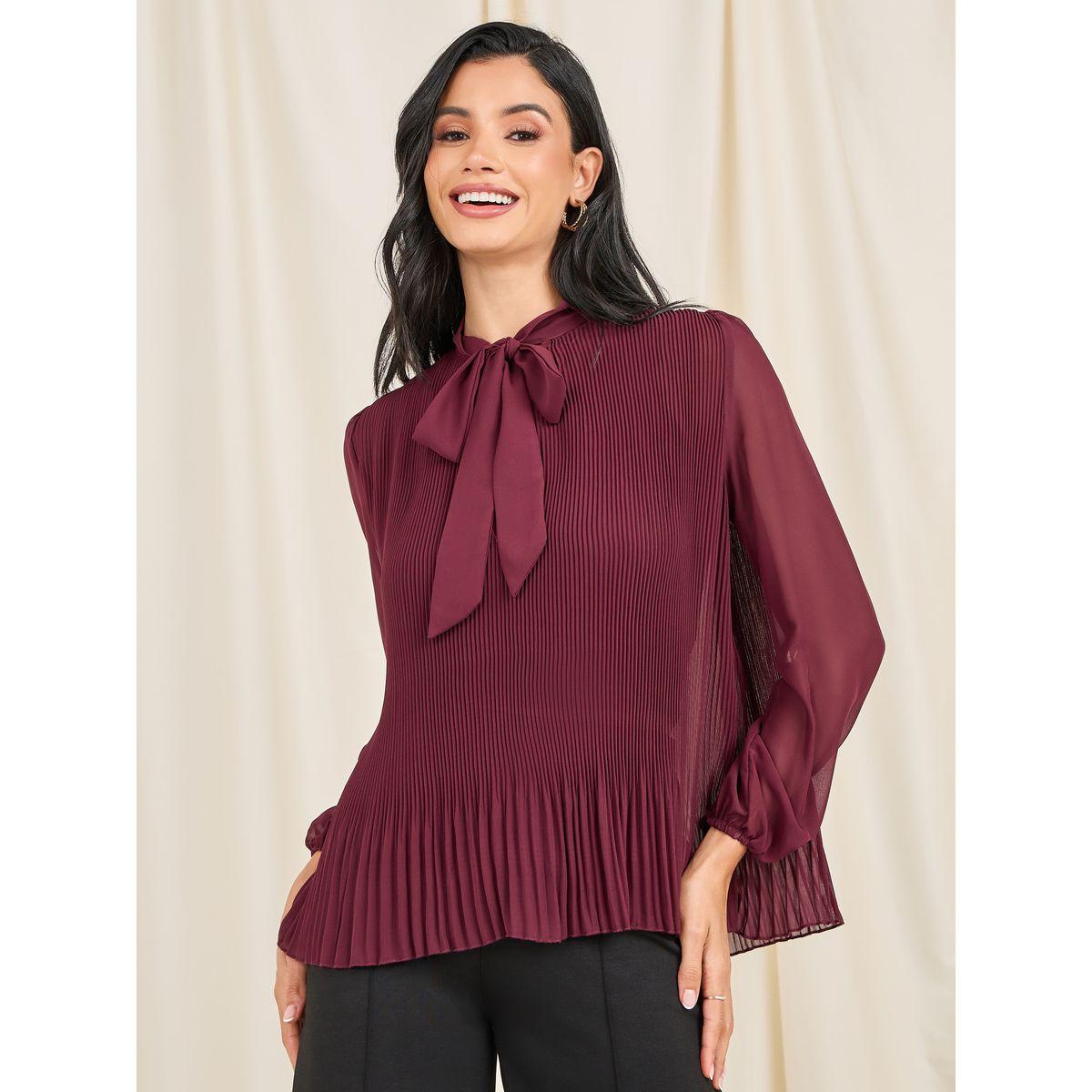 بلوزة بتفاصيل كسرات مع ياقة بأربطة-women-clothing-shirtsandblouses-blouses-image-1