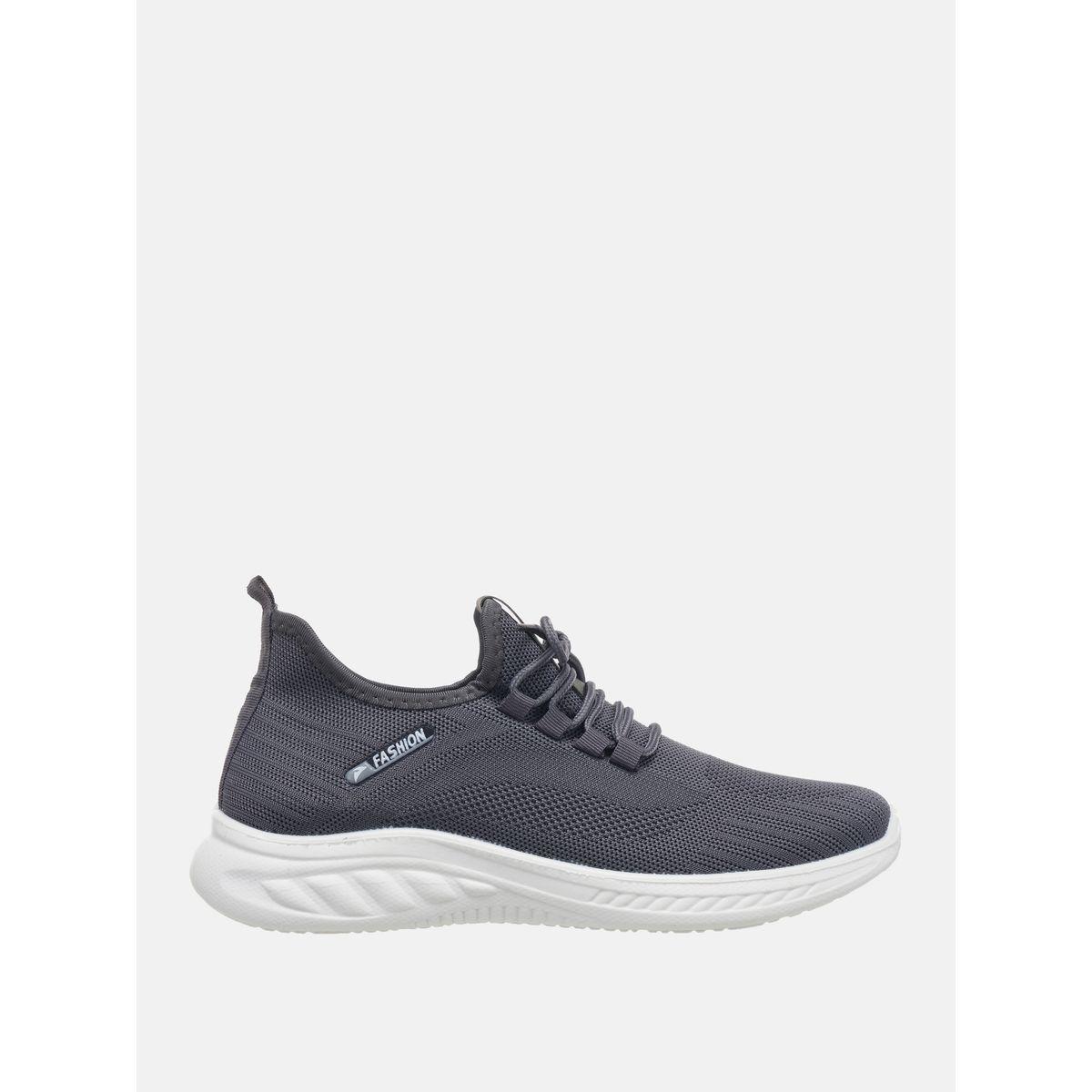 Patch Detail Low Top Lace Up Sneakers-men-shoes-sneakers-image-1