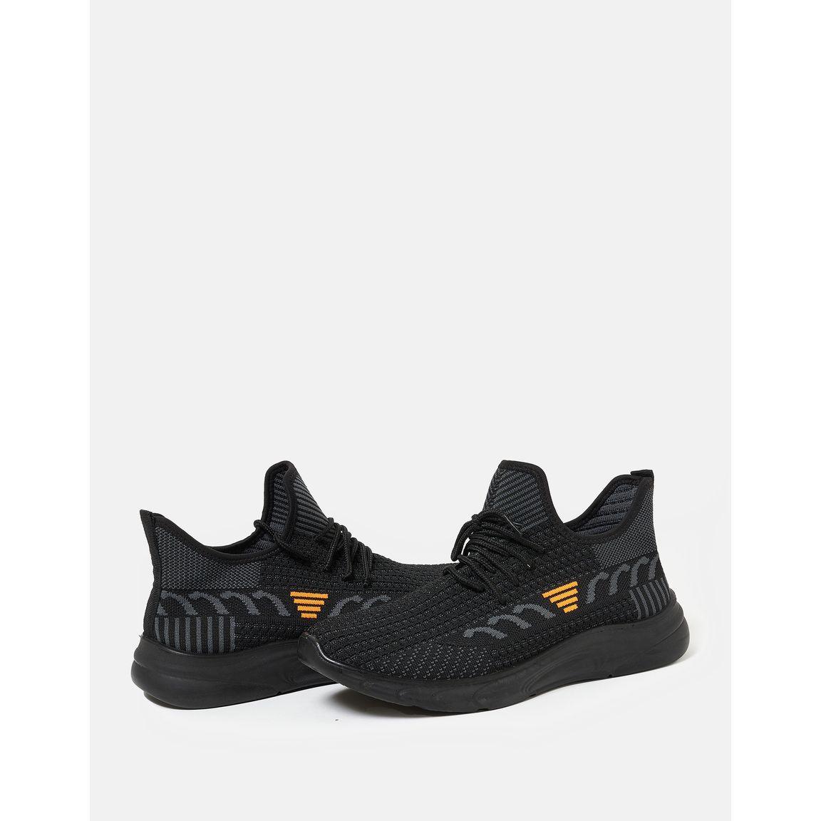 حذاء سنيكرز برباط غلق-men-shoes-sneakers-image-3