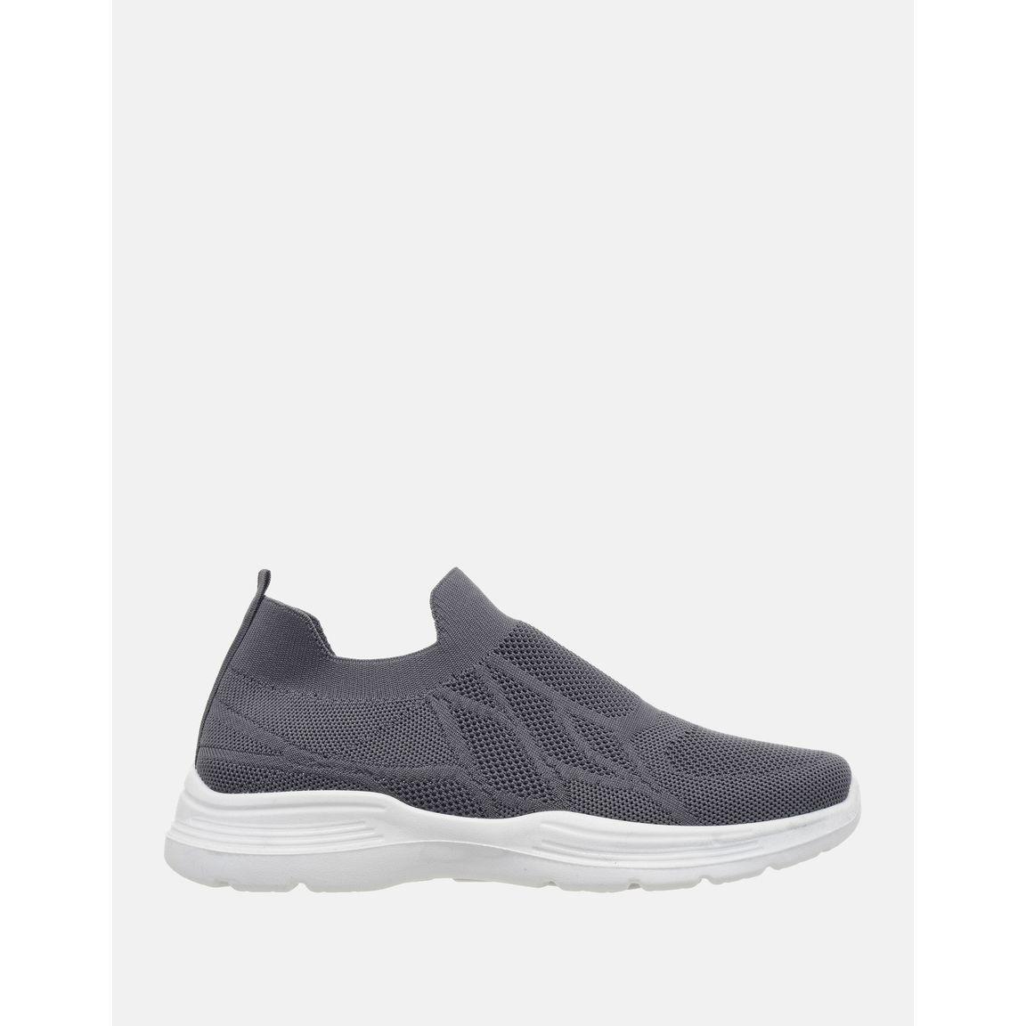Buy Men s Cobblerz Mesh Texture Low Top Slip On Sneakers Online Centrepoint KSA