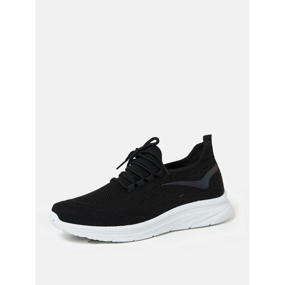 Textured Low Top Lace Up Sneakers-men-shoes-sneakers-image-2