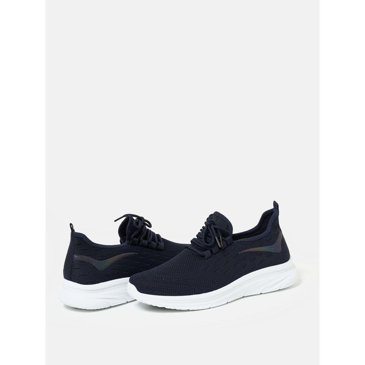 Textured Low Top Lace Up Sneakers-men-shoes-sneakers-image-3