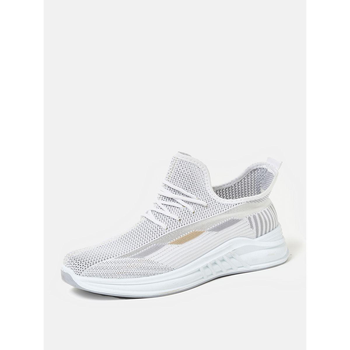 Side Texture Mesh Low Top Lace Up Sneakers-men-shoes-sneakers-image-2
