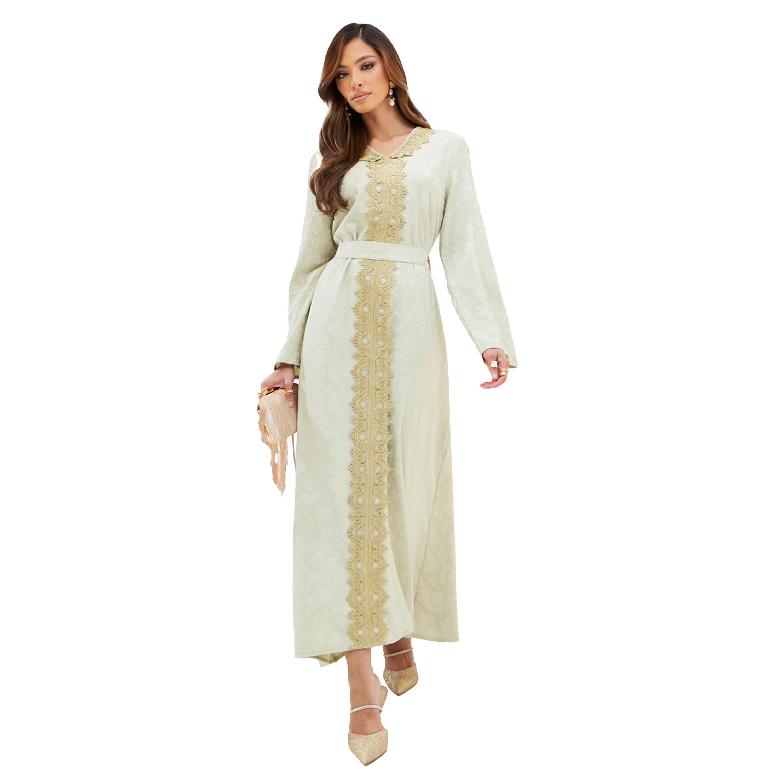 ستايلي - قفطان جاكار بفتحة على شكل حرف V مع تفاصيل دانتيل-women-arabicclothing-kaftan-image-1