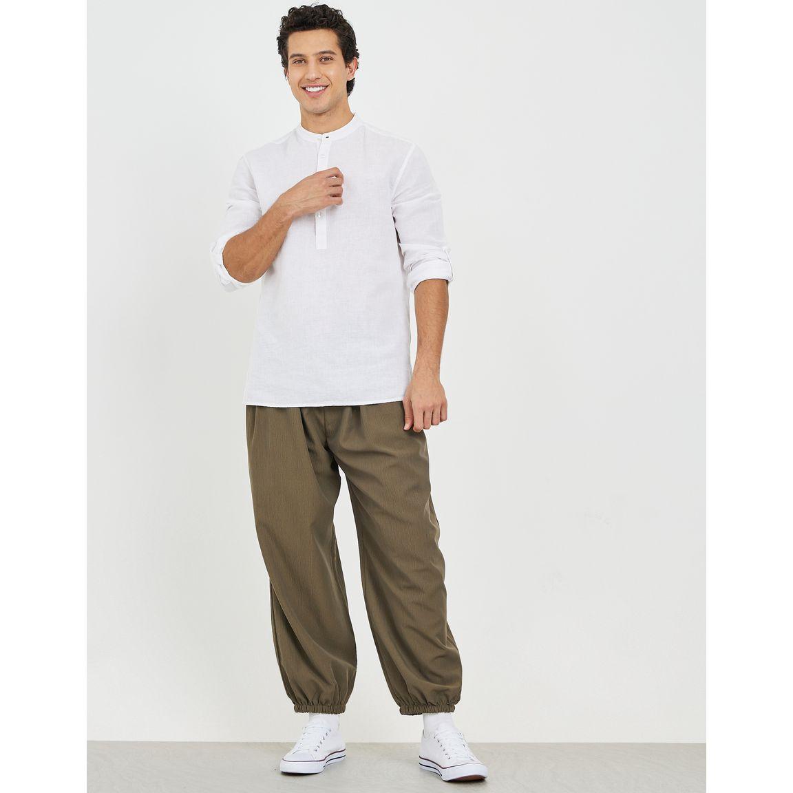 جوغر سادة بقصة هاريم وحواف مطاطية-men-clothing-bottoms-joggers-image-3