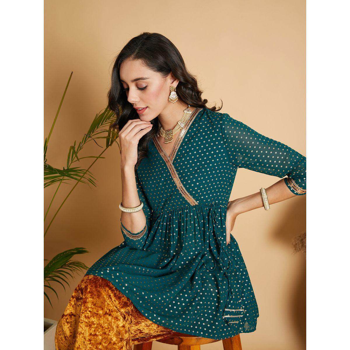 بلوزة بيبلوم بنمط لف وطبعة فويل ساسافراس × ستايلي-women-clothing-ethnicwear-dresses-image-1