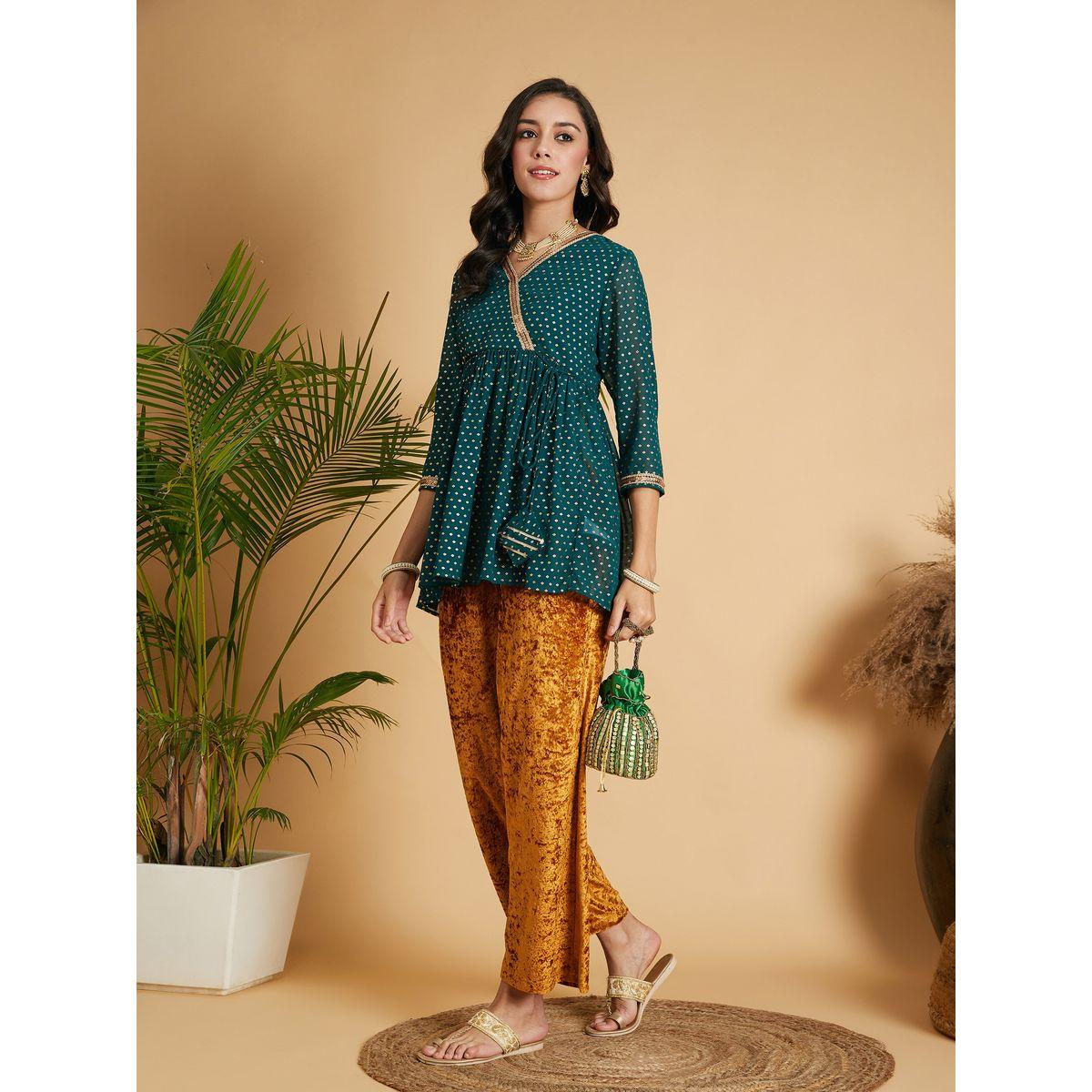 بلوزة بيبلوم بنمط لف وطبعة فويل ساسافراس × ستايلي-women-clothing-ethnicwear-dresses-image-5