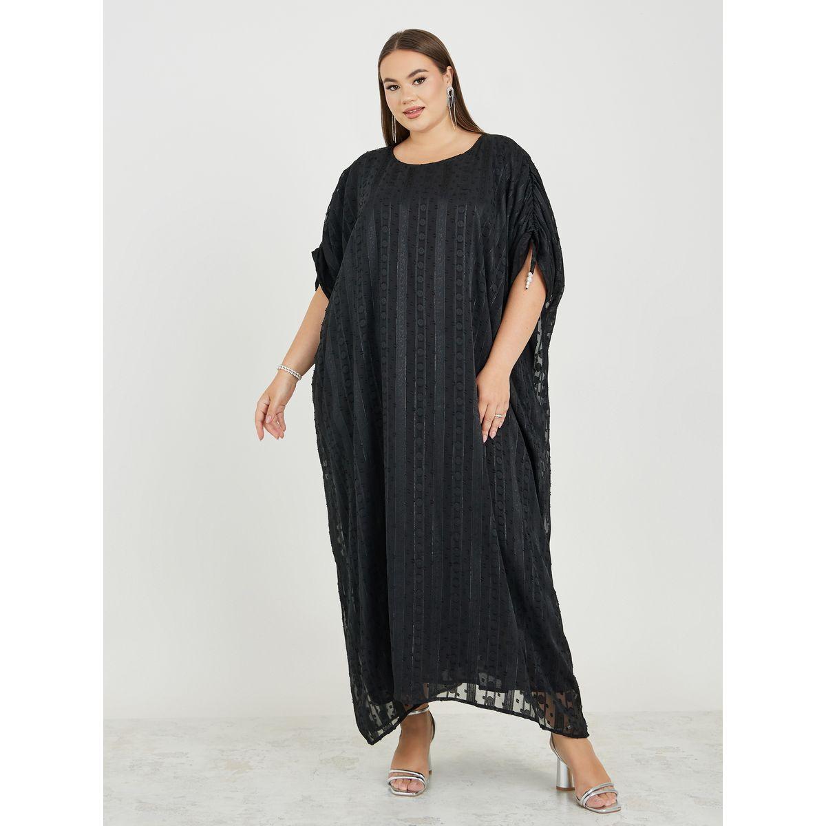 فستان طويل بمقاس كبير منمق بلؤلؤ صناعي-women-clothing-dresses-image-1