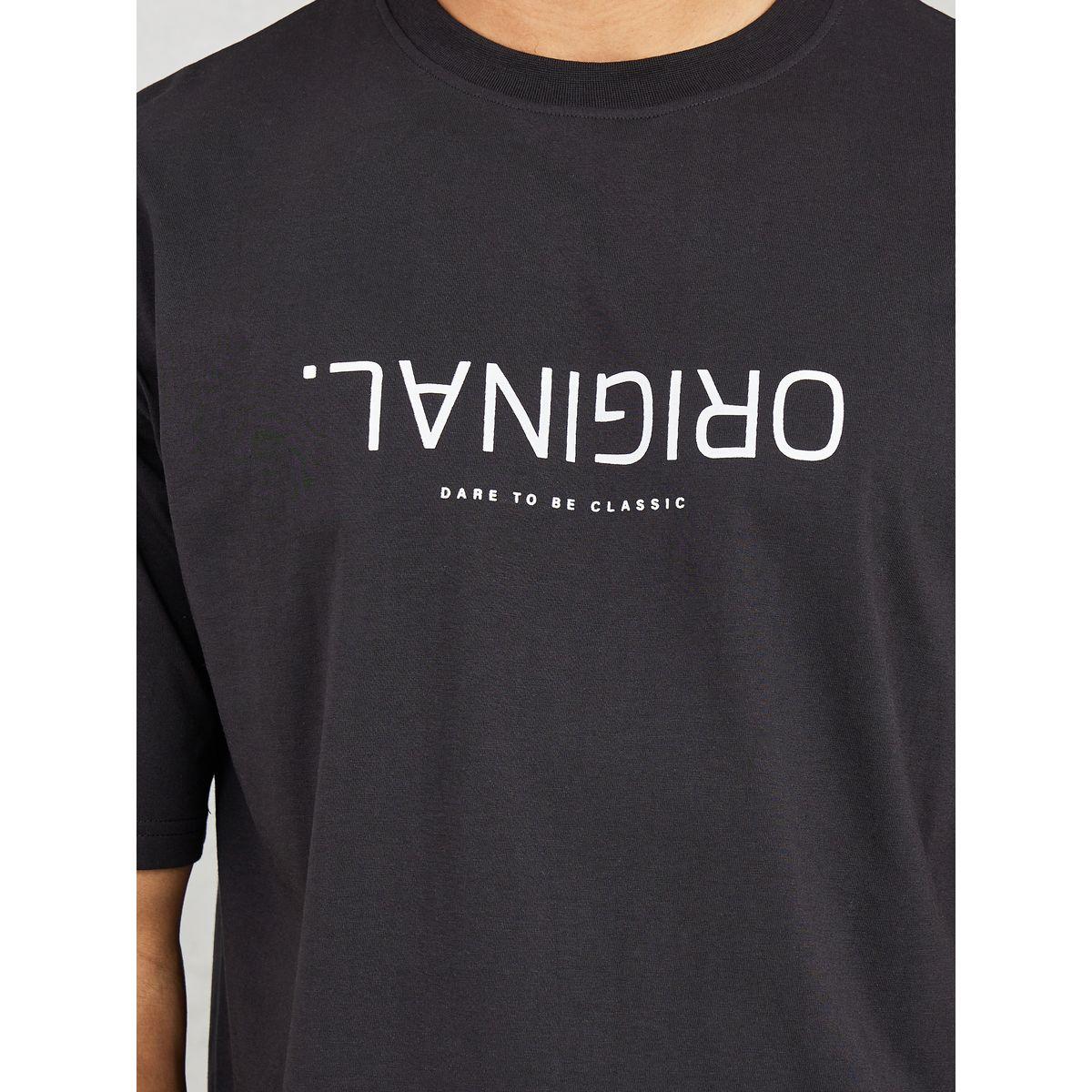 Styli Cotton Rich Oversized Original Upside Down Text Print T-Shirt-men-clothing-tshirtsandpolos-tshirts-image-4