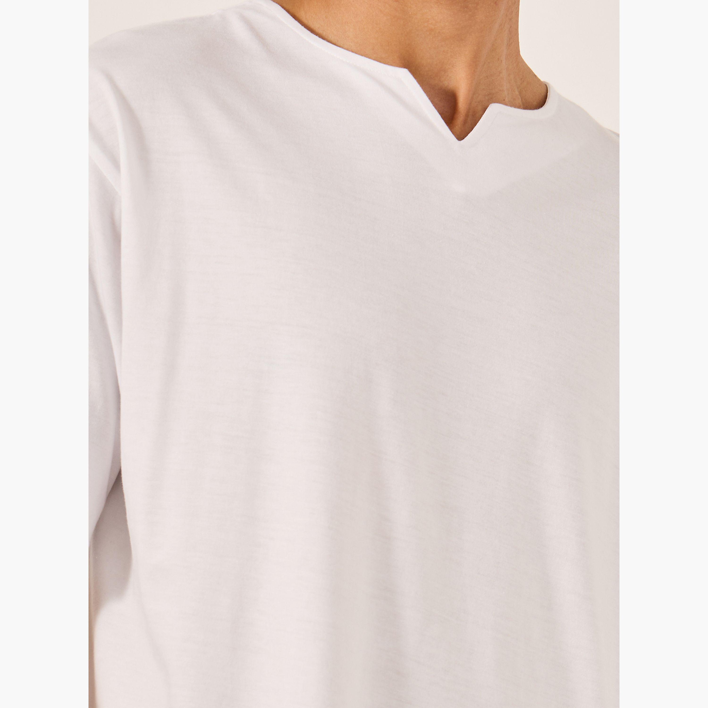 Styli Notch Neck Oversized T-Shirt-men-clothing-tshirtsandpolos-tshirts-image-3