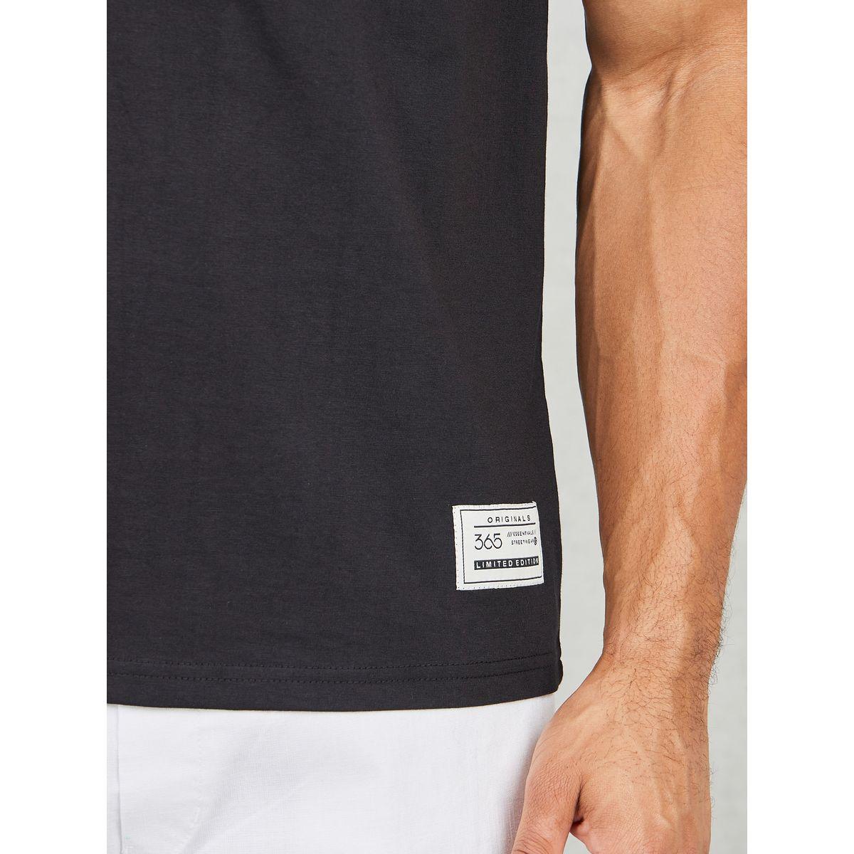 Styli Badge Detail Mock Neck Regular Fit T-Shirt-men-clothing-tshirtsandpolos-tshirts-image-3