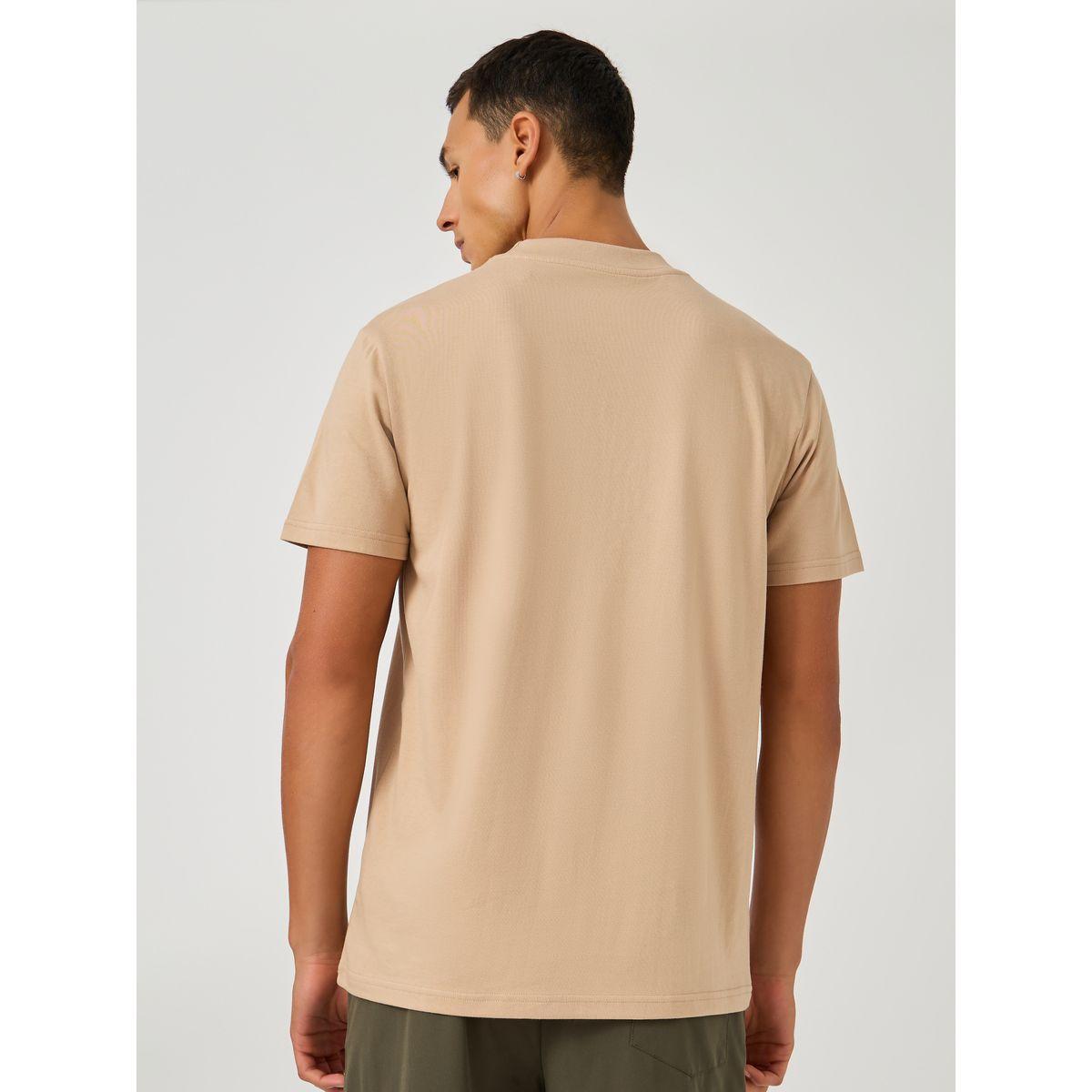 تيشيرت بقصة عادية وأكمام قصيرة-men-clothing-tshirtsandpolos-tshirts-image-4