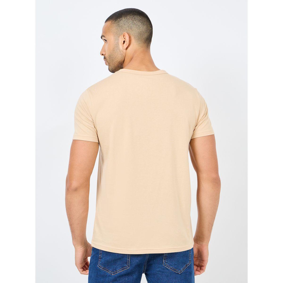 تيشيرت بقصة عادية وياقة دائرية-men-clothing-tshirtsandpolos-tshirts-image-4