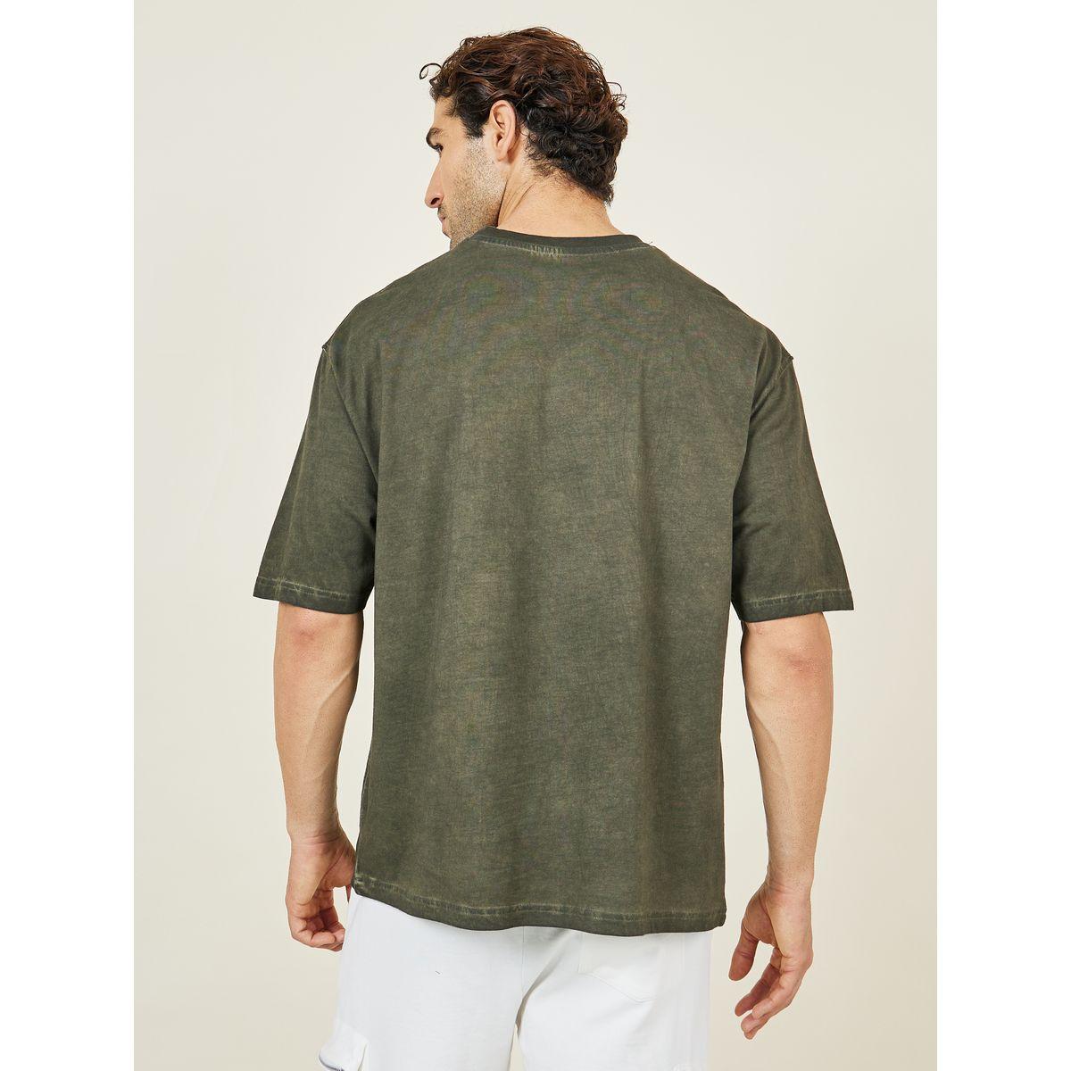 Styli Oversized Acid Wash Find Your Fire Chest Print T-shirt-men-clothing-tshirtsandpolos-tshirts-image-4