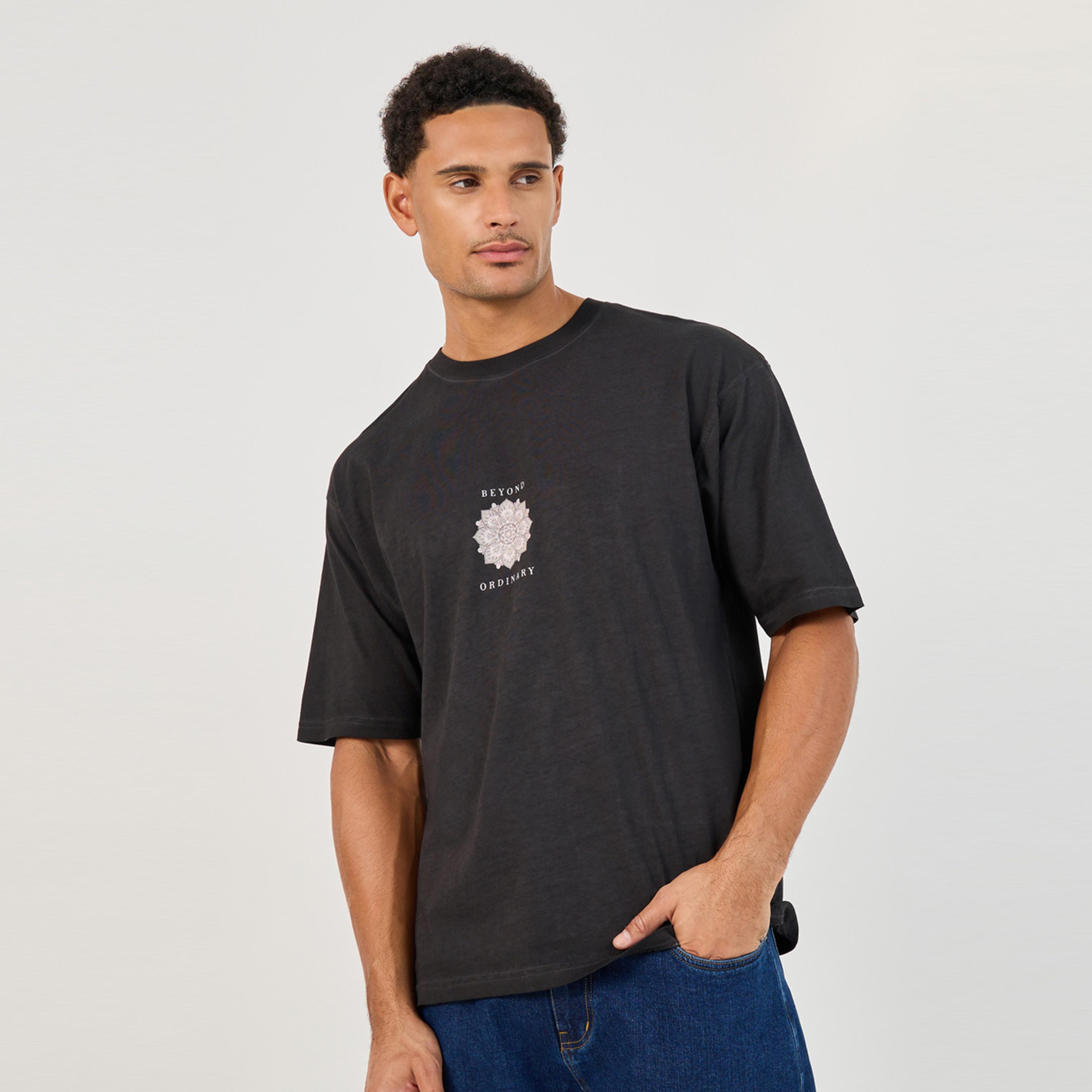 Styli Acid Wash Back Graphic Print Oversized T-Shirt-men-clothing-tshirtsandpolos-tshirts-image-3