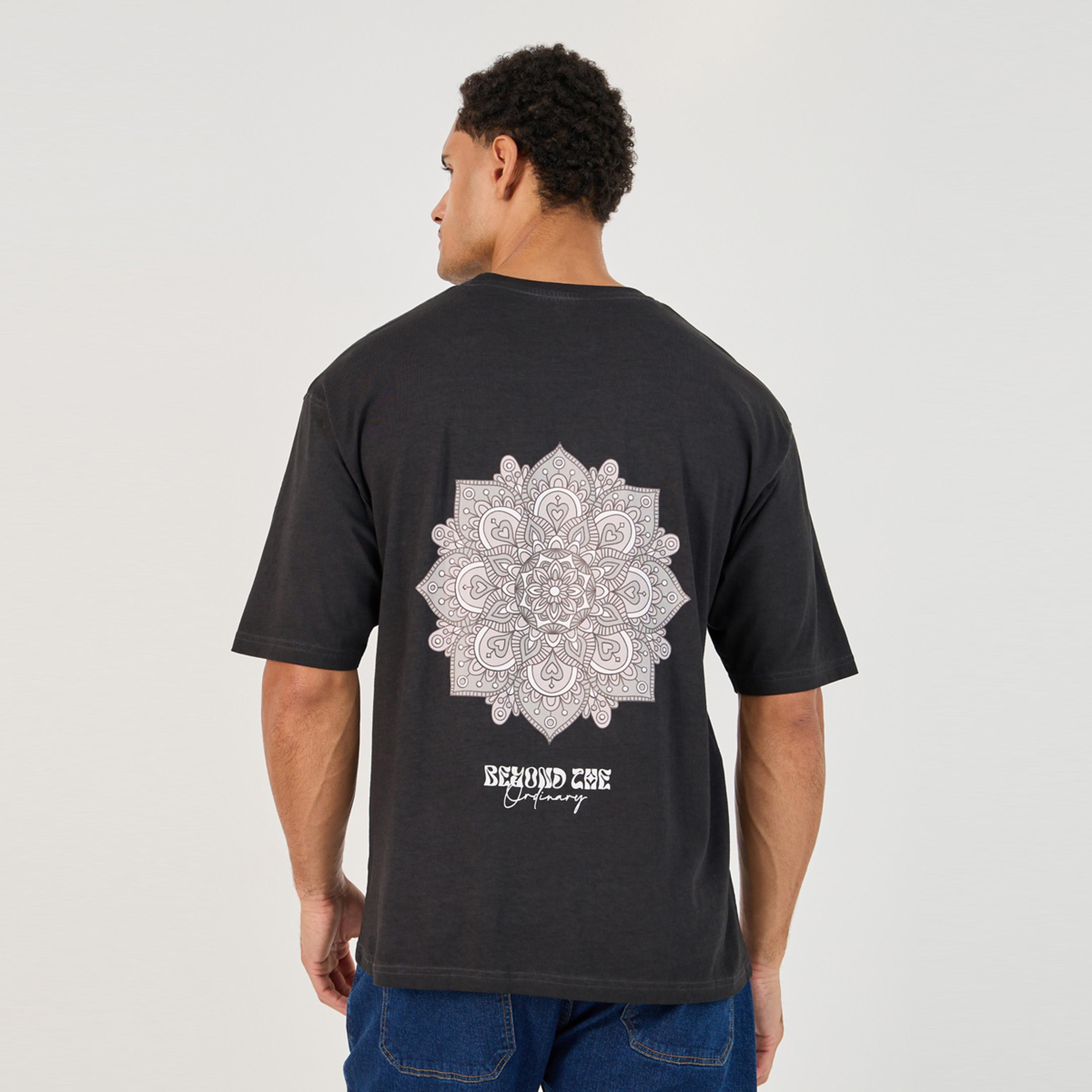 Styli Acid Wash Back Graphic Print Oversized T-Shirt-men-clothing-tshirtsandpolos-tshirts-image-6