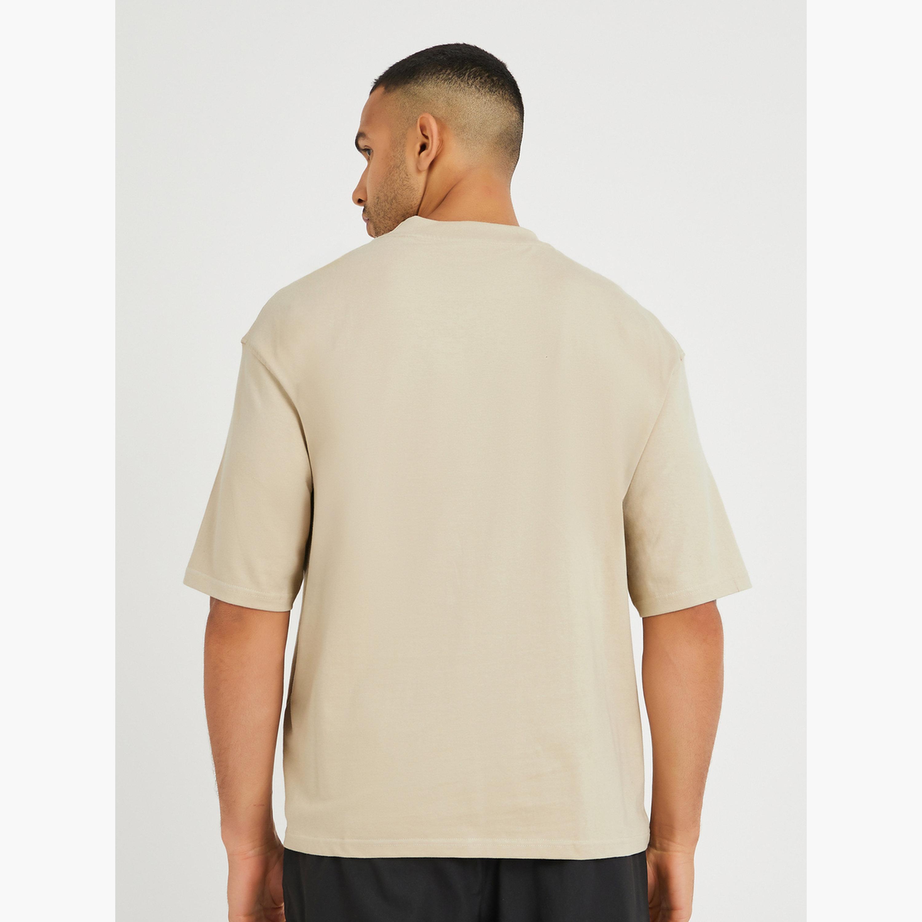 Styli Men Oversized Mock Neck T-Shirt-men-clothing-tshirtsandpolos-tshirts-image-5
