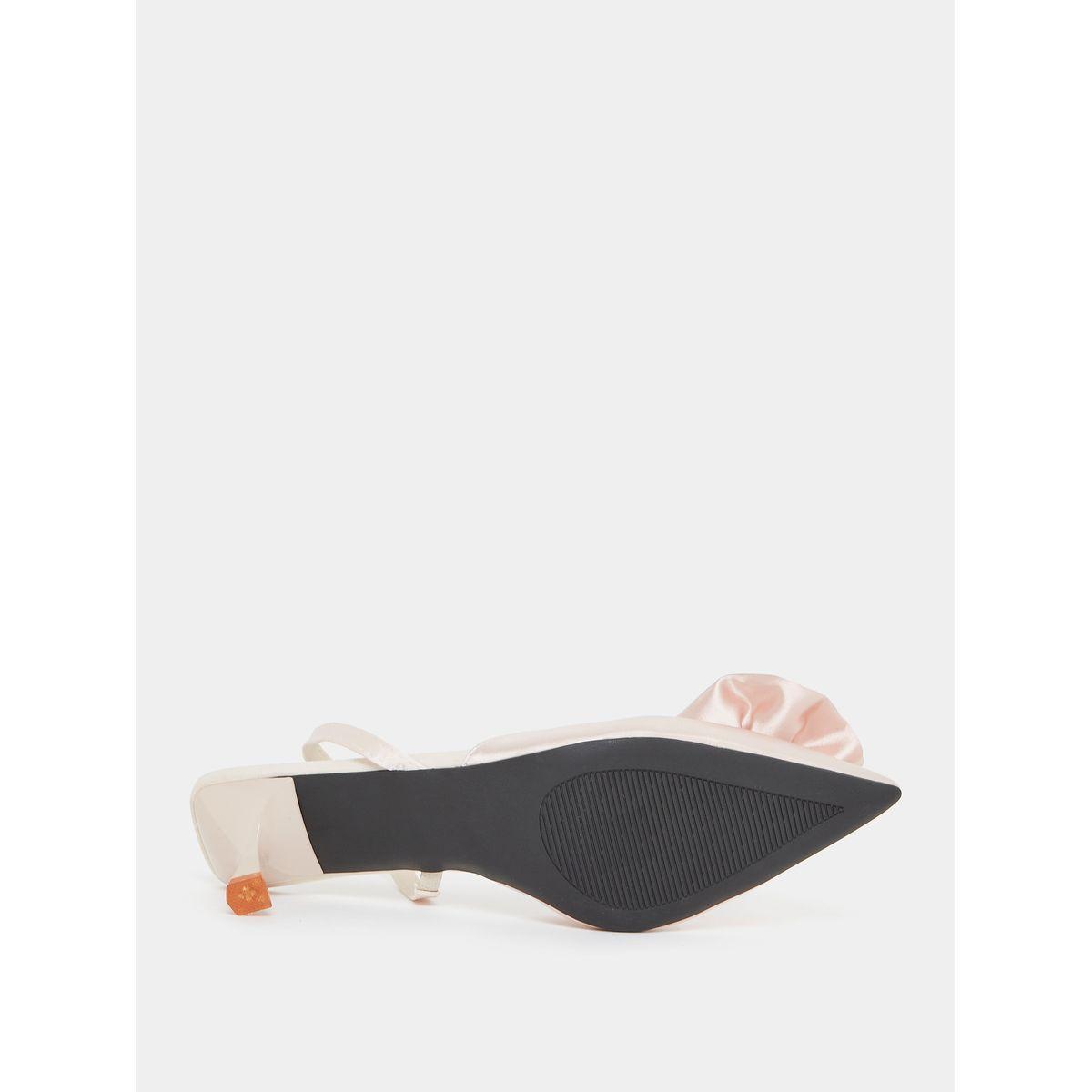 صندل مزين بزهور مع مقدمة مدببة-women-shoes-heels-image-7