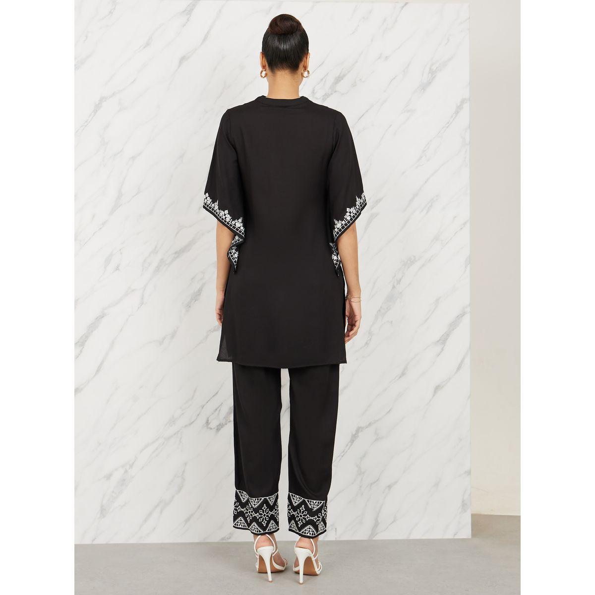 Styli Limited Contrast Embroidery Detail Tunic & Straight Pants Co-Ords-women-clothing-coordsets-image-4