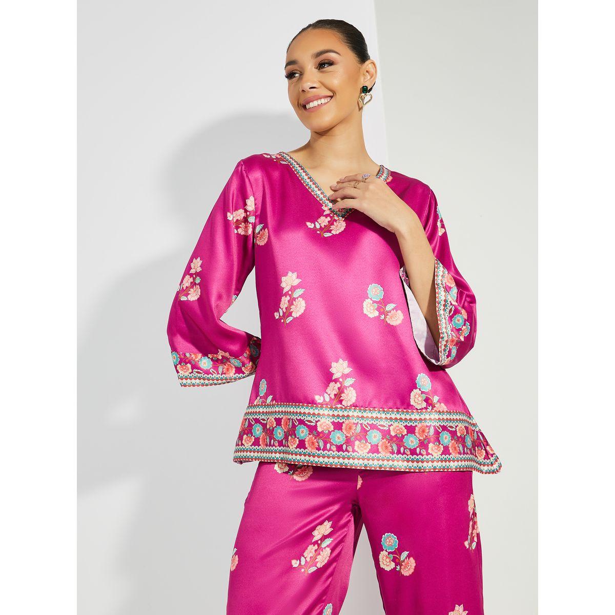 Styli Limited Floral Border Print V Neck Top & Pants Co-Ords-women-clothing-coordsets-image-2