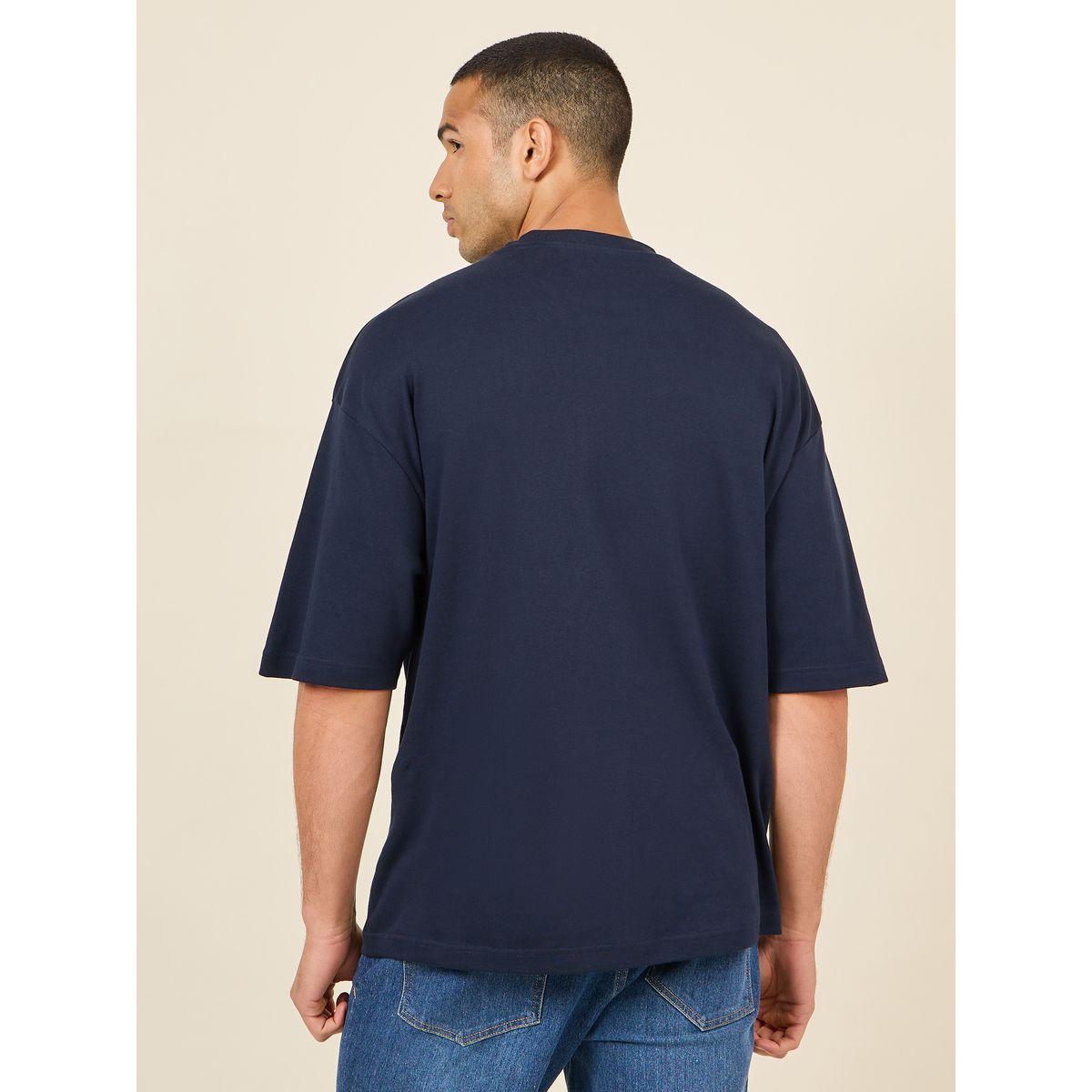 تيشيرت بقصة بوكسي وتفاصيل كروشيه-men-clothing-tshirtsandpolos-tshirts-image-4