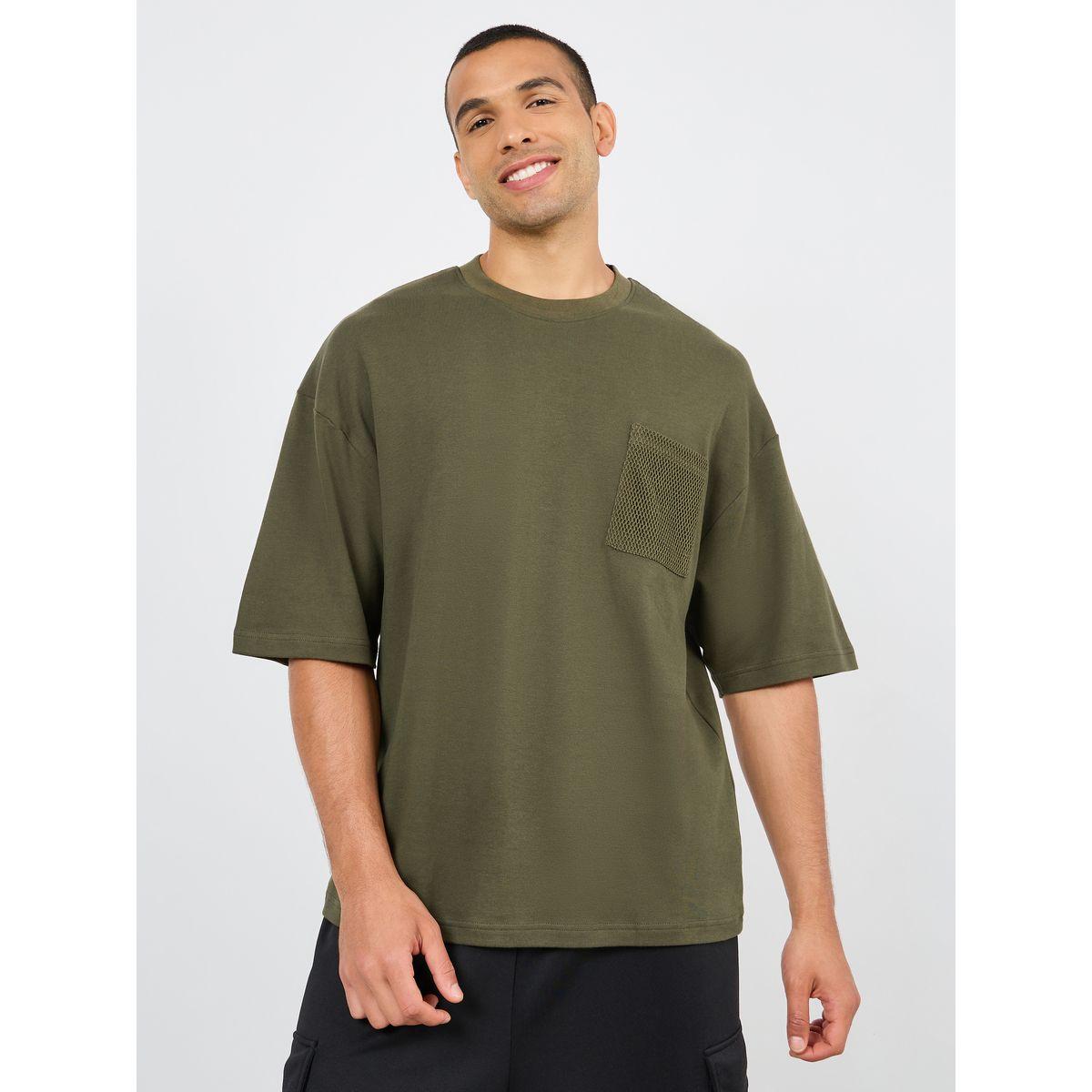 Styli Crochet Pocket Detail Interlock Boxy Fit T-Shirt-men-clothing-tshirtsandpolos-tshirts-image-1