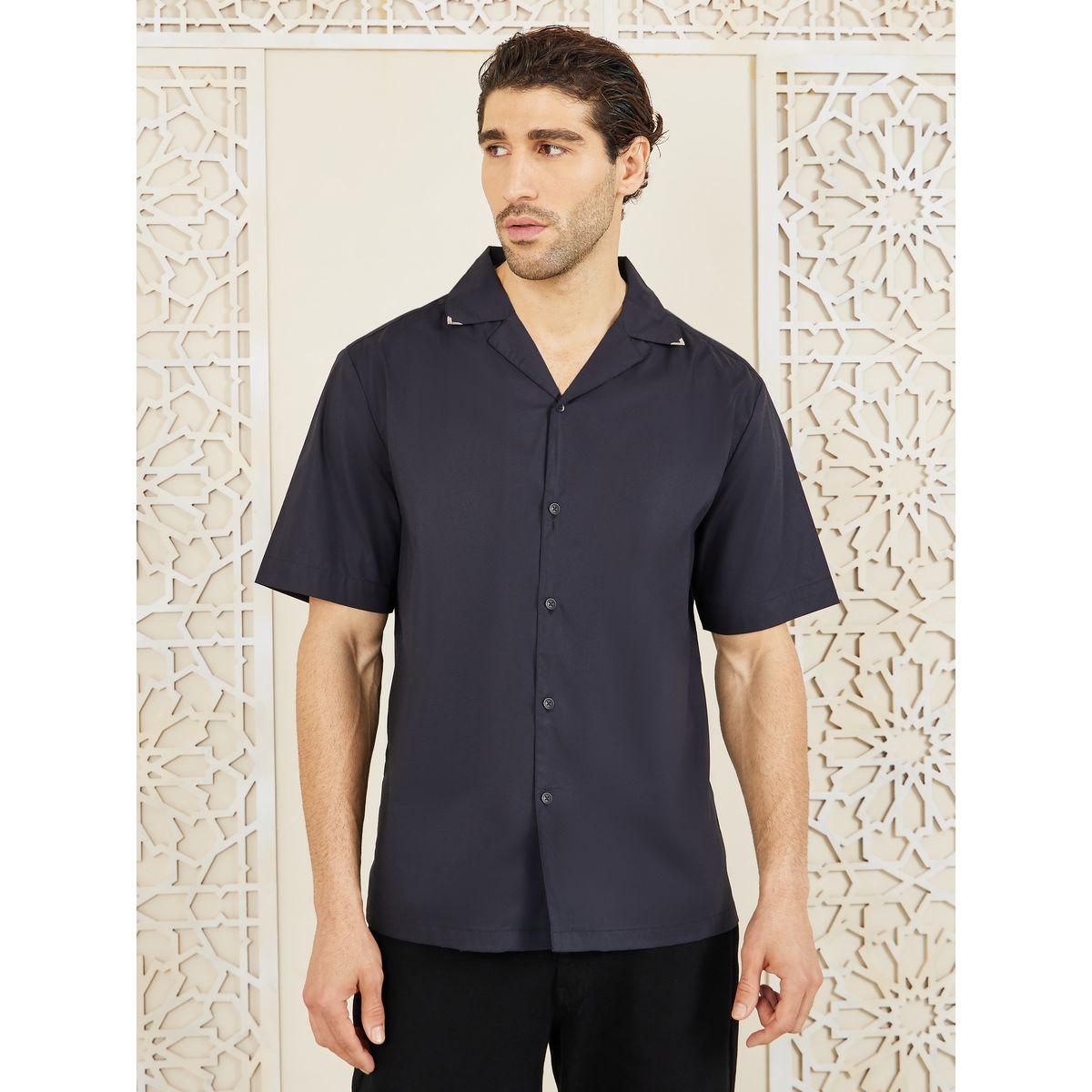 قميص بياقة كوبان مع اكمام قصيرة وأزرار-men-clothing-shirts-image-1