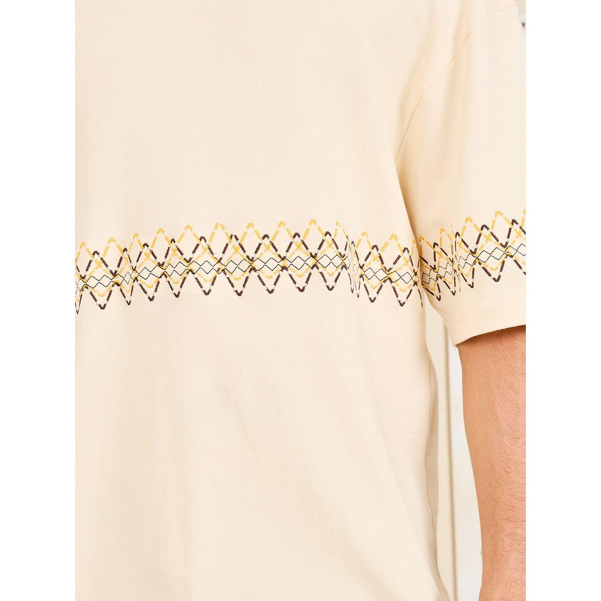 Styli Limited Premium Contrast Zigzag Embroidered Interlock Boxy Fit T-Shirt-men-clothing-tshirtsandpolos-tshirts-image-3